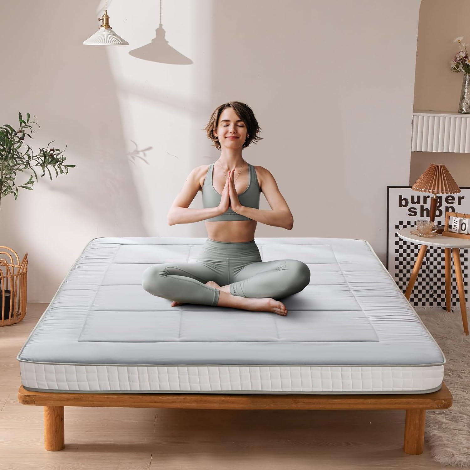 MAXYOYO 6" Extra Thick Floor Futon Mattress, Foldable