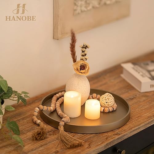 Vista 27 de Hanobe Bandeja decorativa para mesa de café: bandeja de madera lavada blanca redonda de madera rústica, centro de mesa, portavelas para decoración