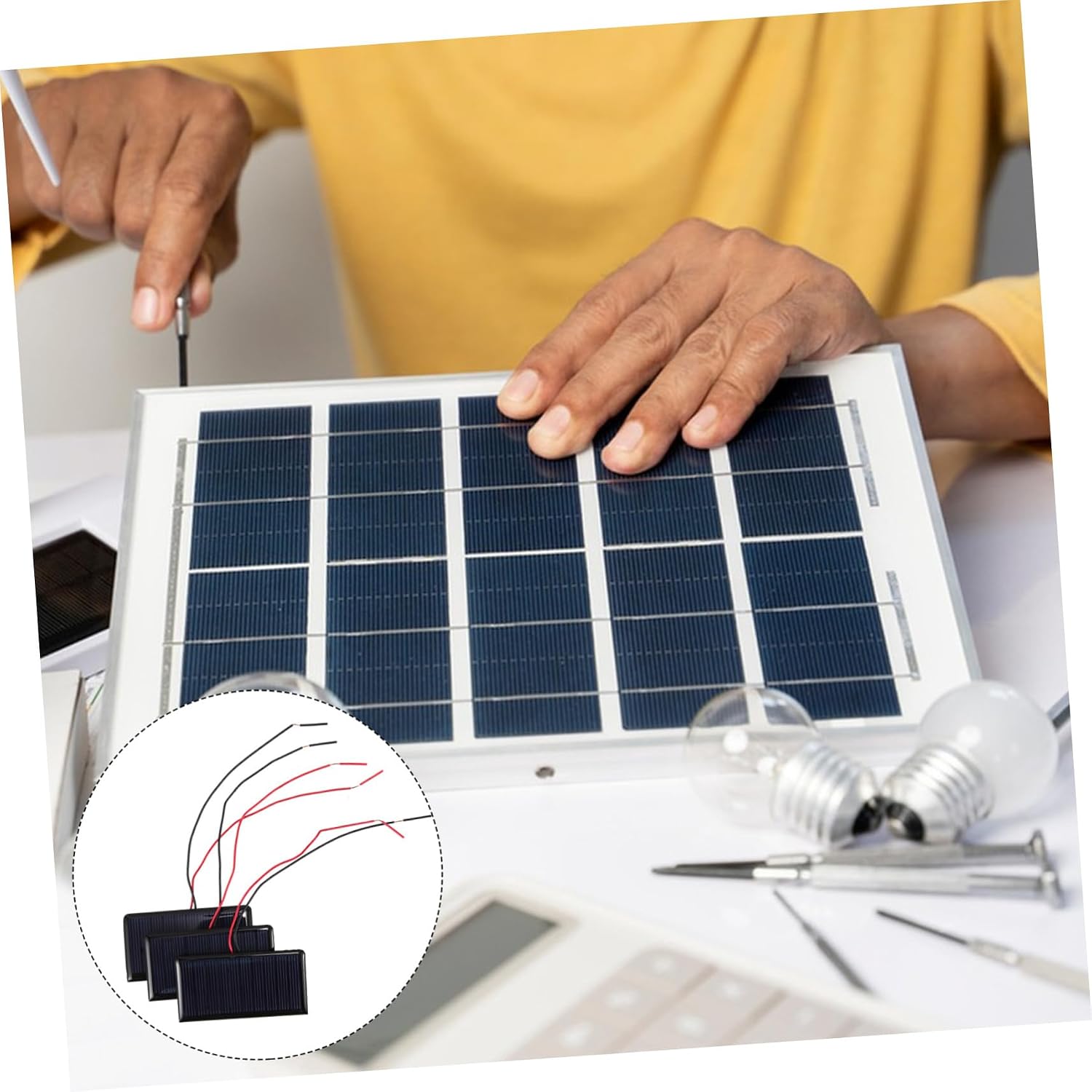 ULTECHNOVO 3pcs Mini Solar Panel DIY Kit Solar Cells for Charging Smartphones Tablets Cameras Lightweight Easy Installation Portable for Outdoor Use