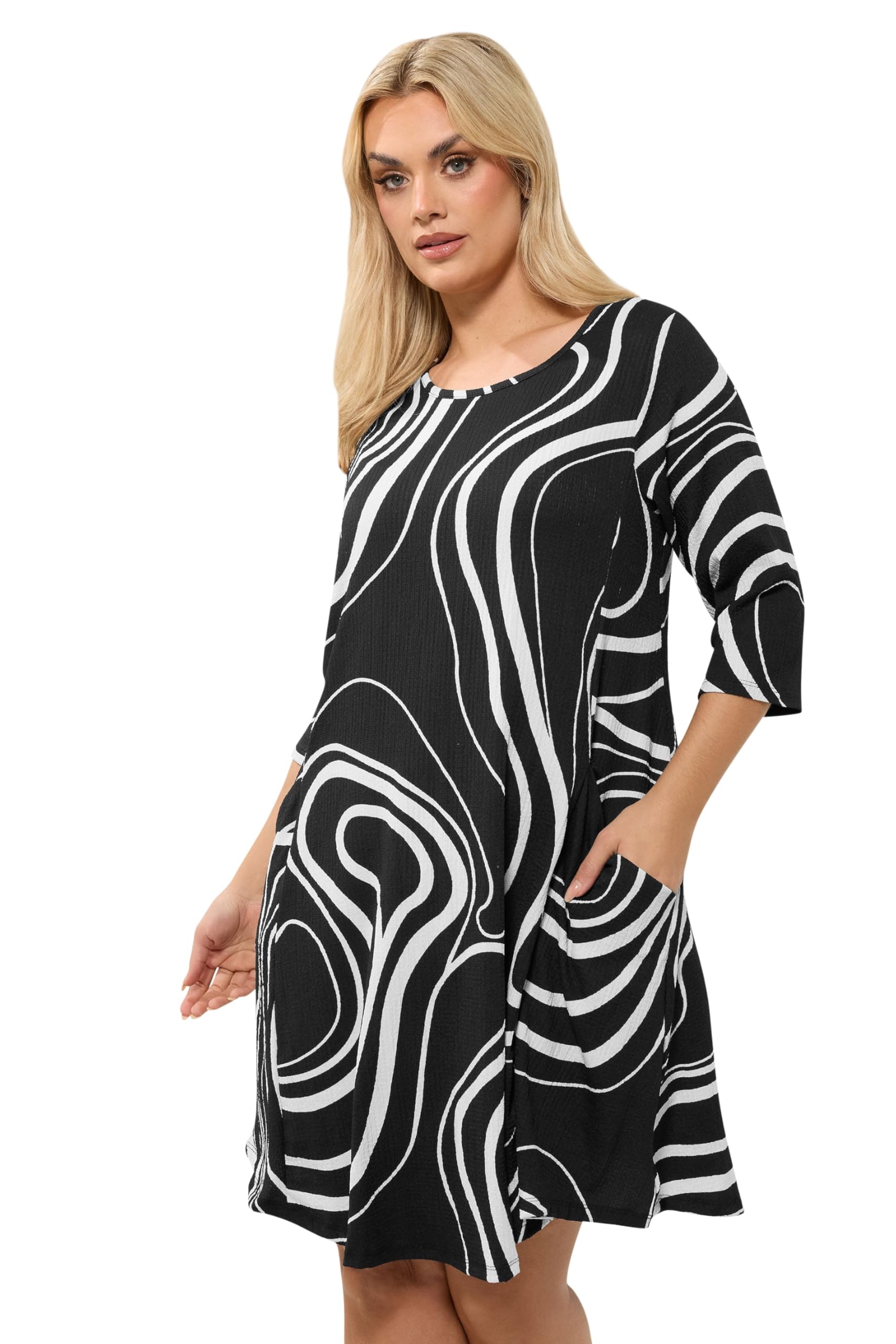 Yours Women's Black Abstract Swirl Tunic Dress In | Size: 22-24