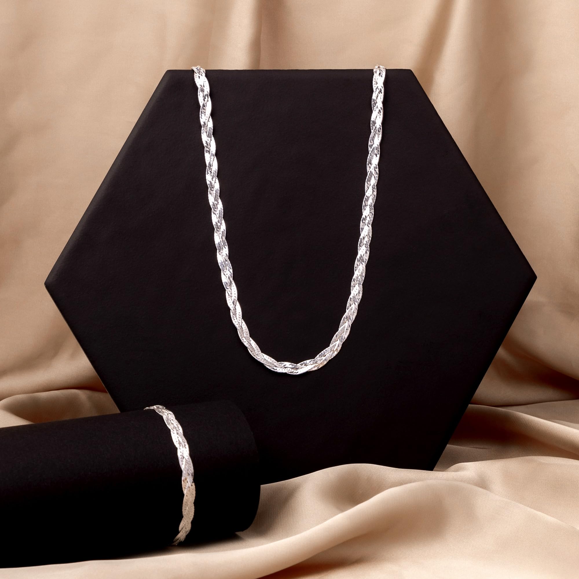 Amberta Damen 925 Sterling Silber Kettenhalskette 4.2 mm Fischgrätenmuster Design Länge 45 cm