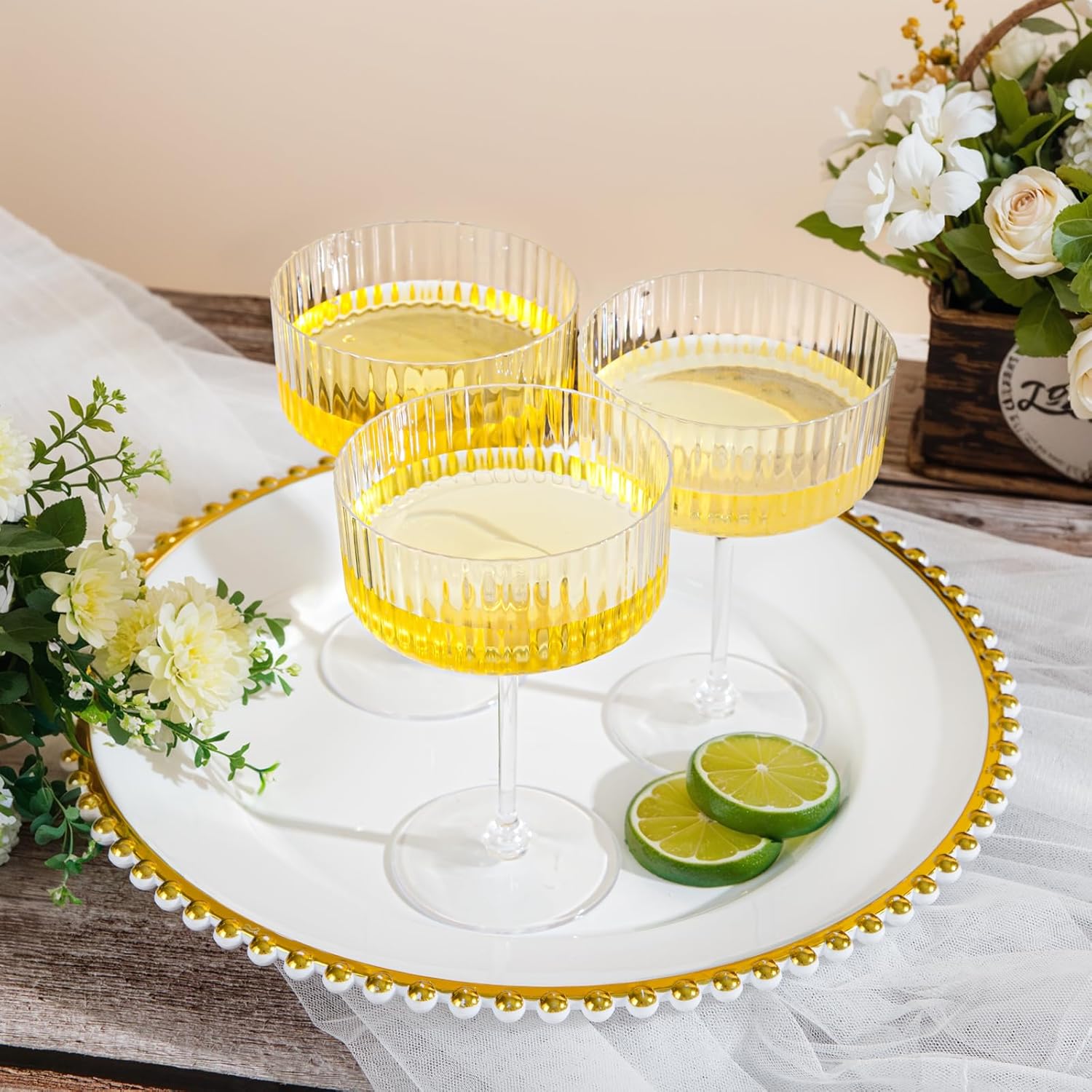 LIYH 20pcs Champagne Glasses 10 Oz Cocktail Coupe Glasses Champagne Flutes Plastic Coupe Cups Disposable Martini Cups Perfect for Bar Cocktails Martinis Parties - Image 4