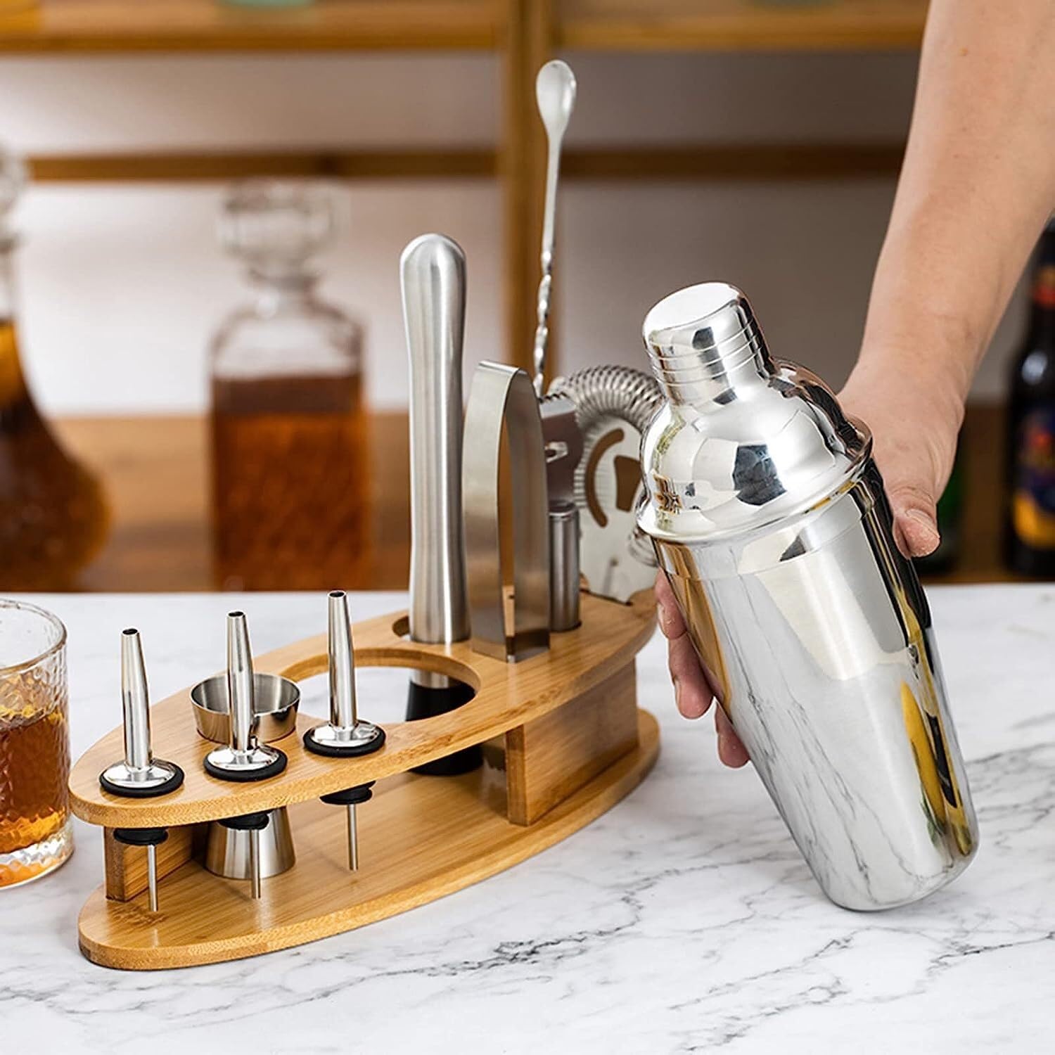 Ensemble de Cocktail Shaker à Cocktail Shaker Kit Kit De Mélange De Cocktail en Acier Inoxydable 11 Pièces avec Kit De Barman De Présentoir en Bambou Shaker Cocktail Kit Shaker Cocktail Set(750ml)