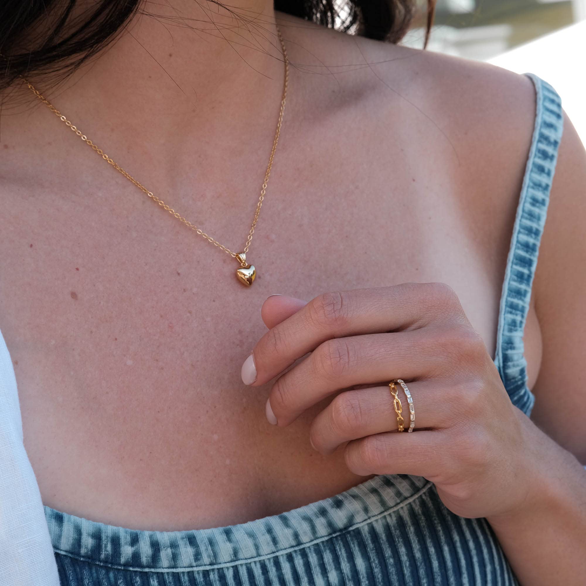 Anillo de eslabones simples chapado en oro de 18 quilates | Banda apilable minimalista para mujer, 18k, oro, latón, Zirconia cúbica 3