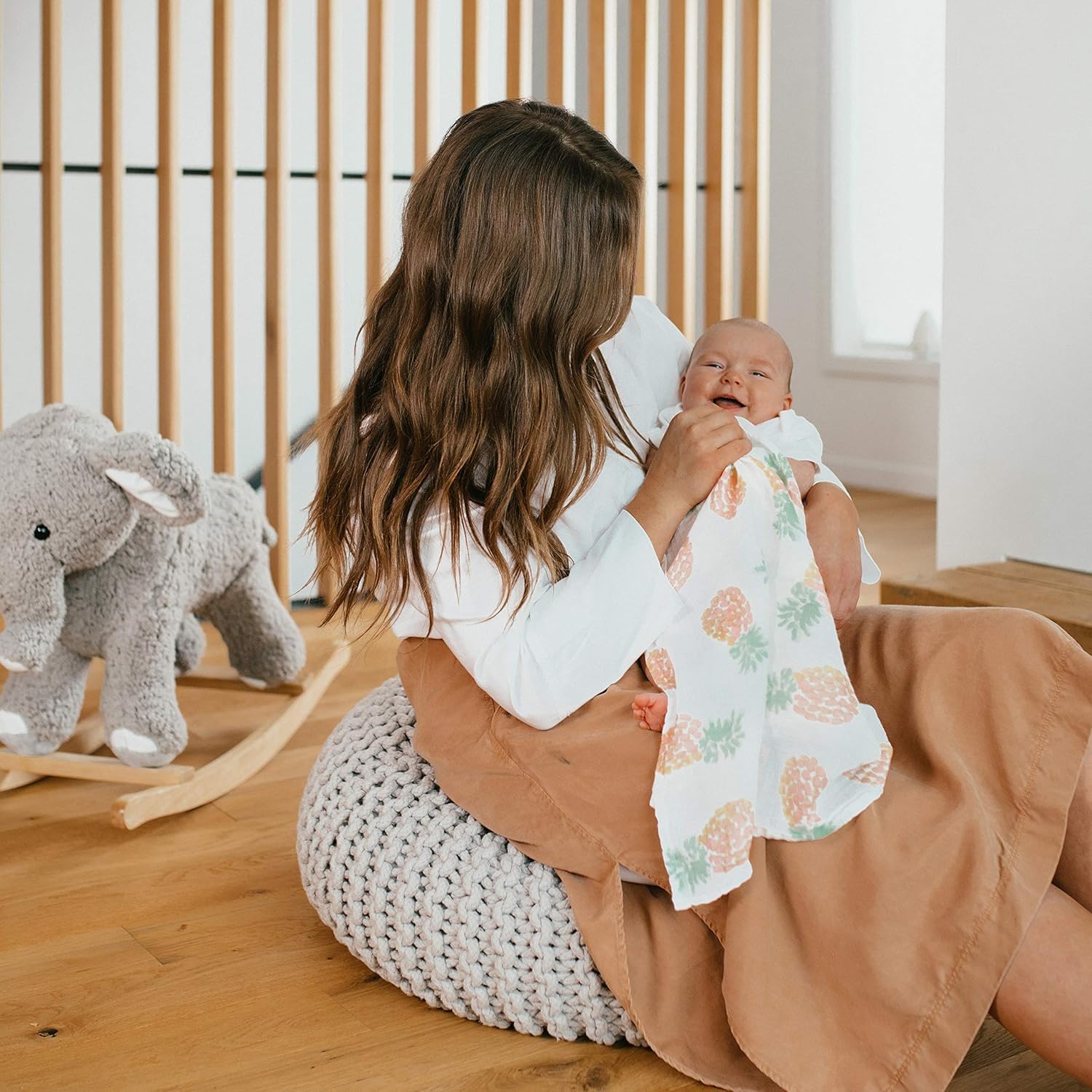 aden + anais™ essentials Langes Bébé Musy, Ensemble de Langes Prélavés en Mousseline 100% Coton, Multi usages, Adapté pour les Nouveau-nés, Lot de 5, 60x60cm, Garçon, Fille, Imprimé tropicalia
