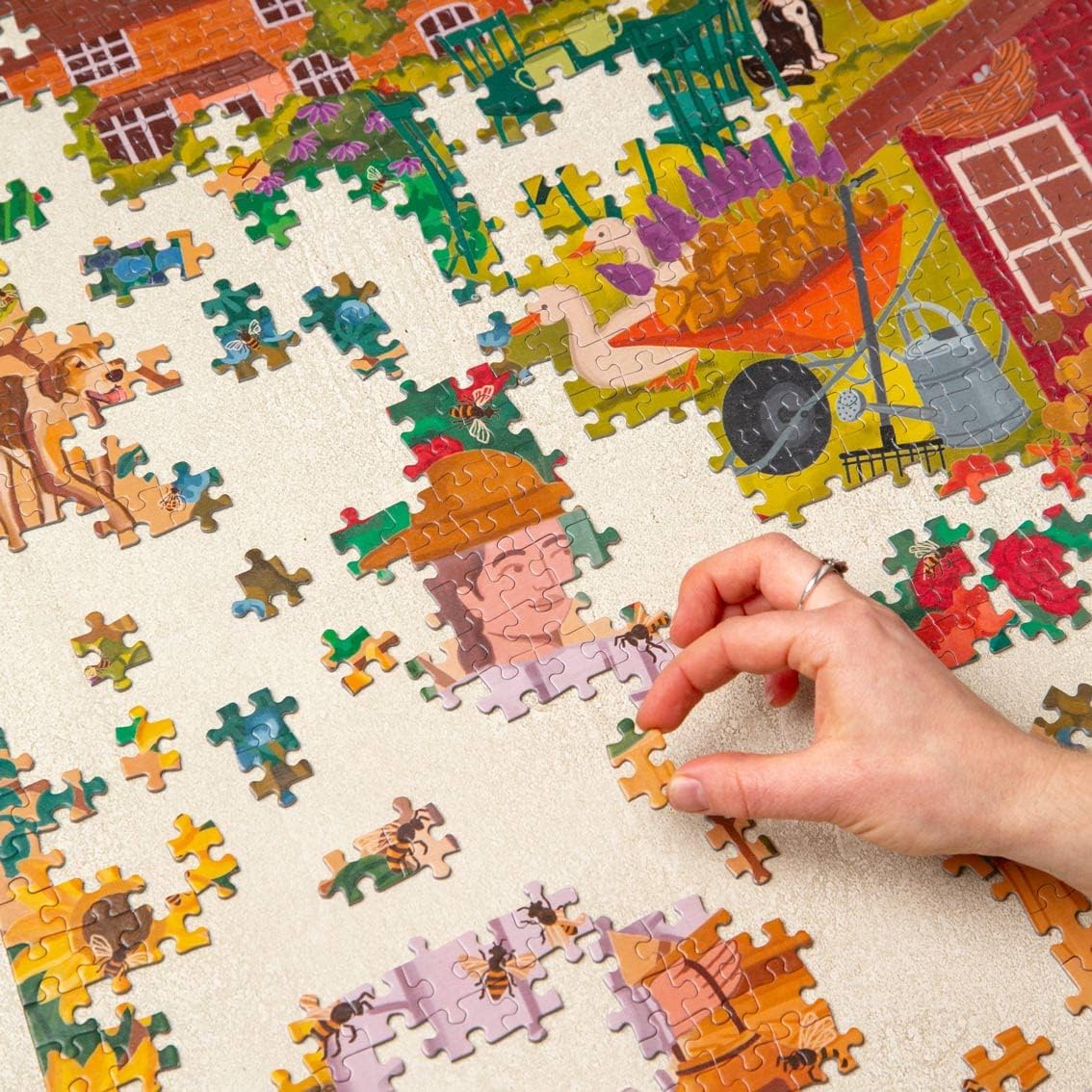 Talking Tables 1000 Piece Bee Puzzle for Adults with Matching Poster & Trivia Sheet | Beehive Garden Animal Jigsaw | Gifts for Her, Him, PUZZLEBEE