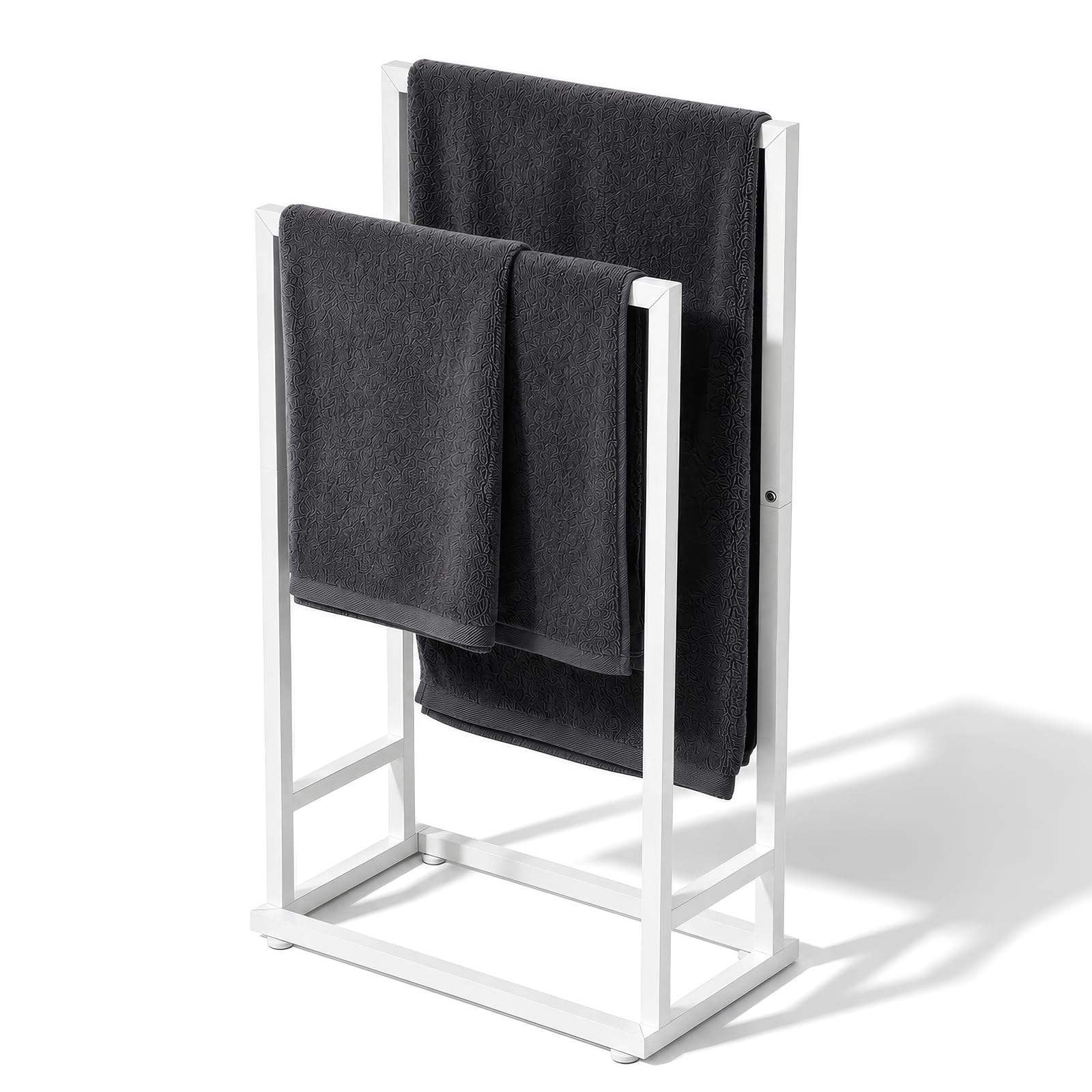EVERGOODS Freestanding Towel Rack, 2 Tier Metal Towel Rail Stand, Iron Bathroom Towel Storage & Drying Rack, Space-Saving Standing Towel Holder for Bathroom, Laundry Room, Washroom & Bedroom (White)