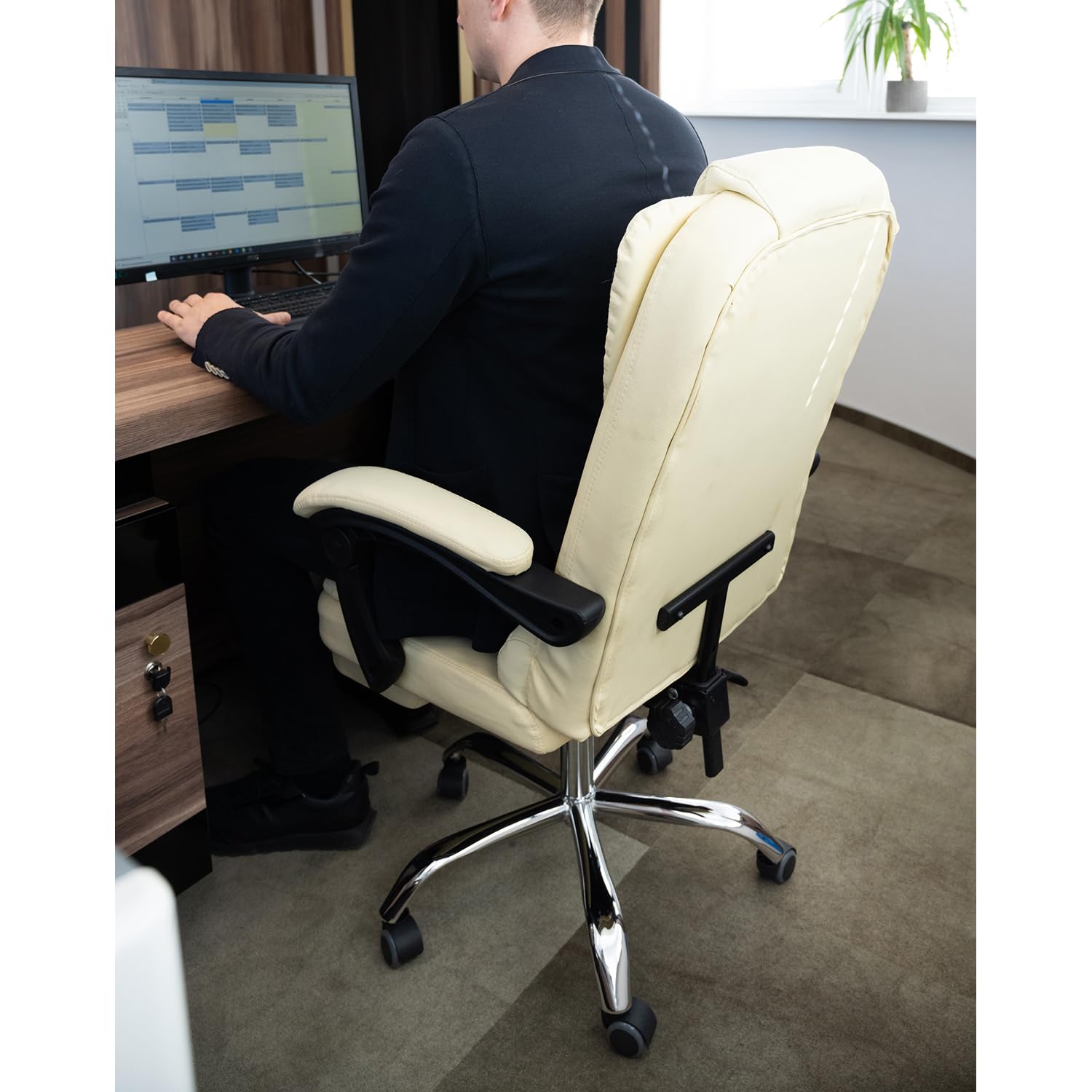Chaise De Bureau Ergonomique MT MALATEC Beige - Inclinable, Repose-pieds, Charge Max 130kg
