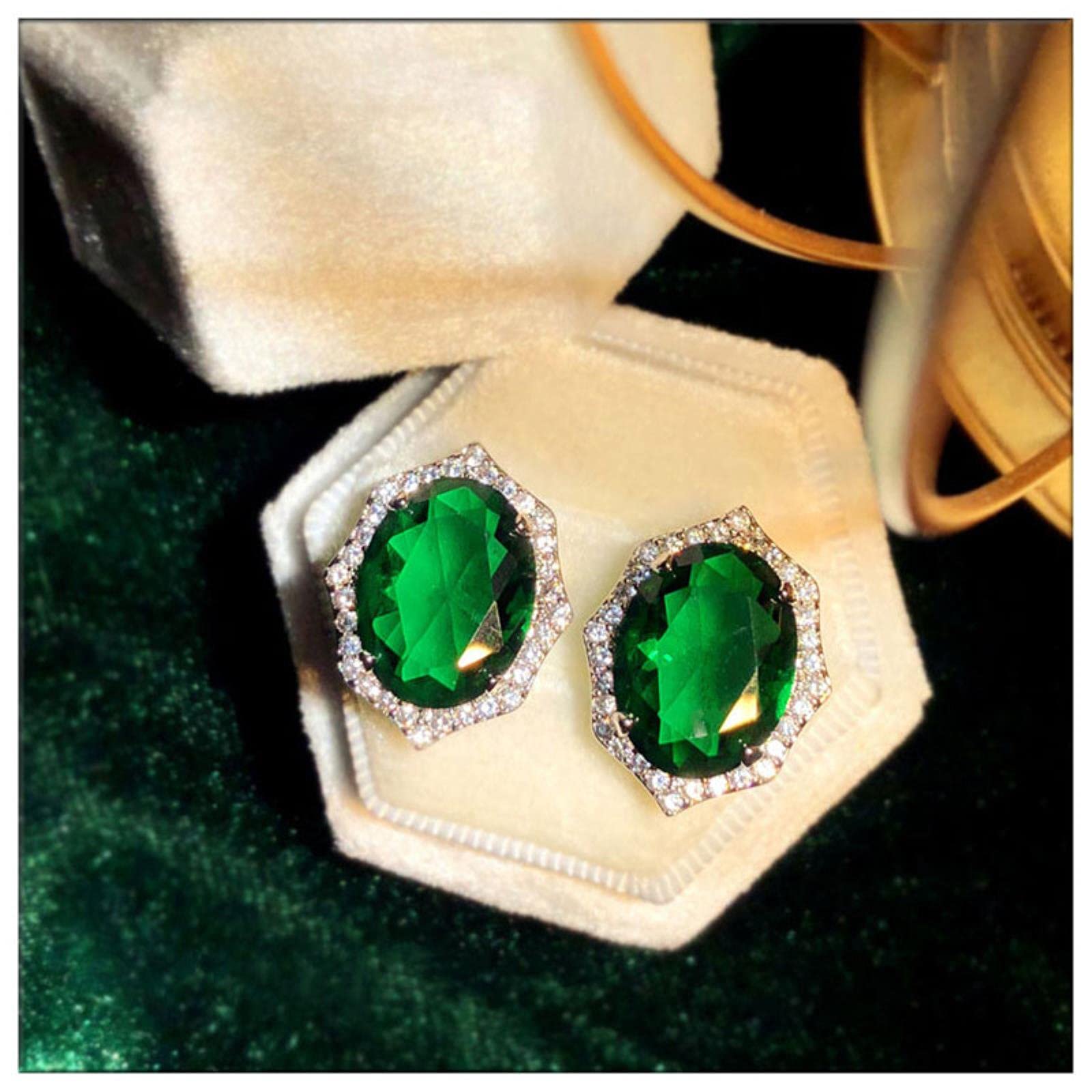 LOKILOKI Pendientes De Botón Vintage para Mujer S925 Plata Esmeralda Huevos De Paloma Zirconia Cúbica Temperamento Joyería Fina