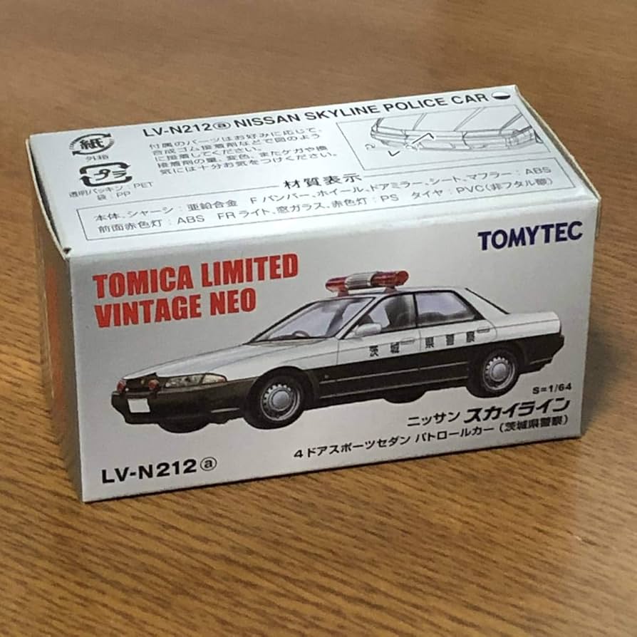 トミーテックLV-N212 日産　スカイライン　パトロールカー　1/64 トミーテックLV-N212 日産 スカイライン パトロールカー 1/64