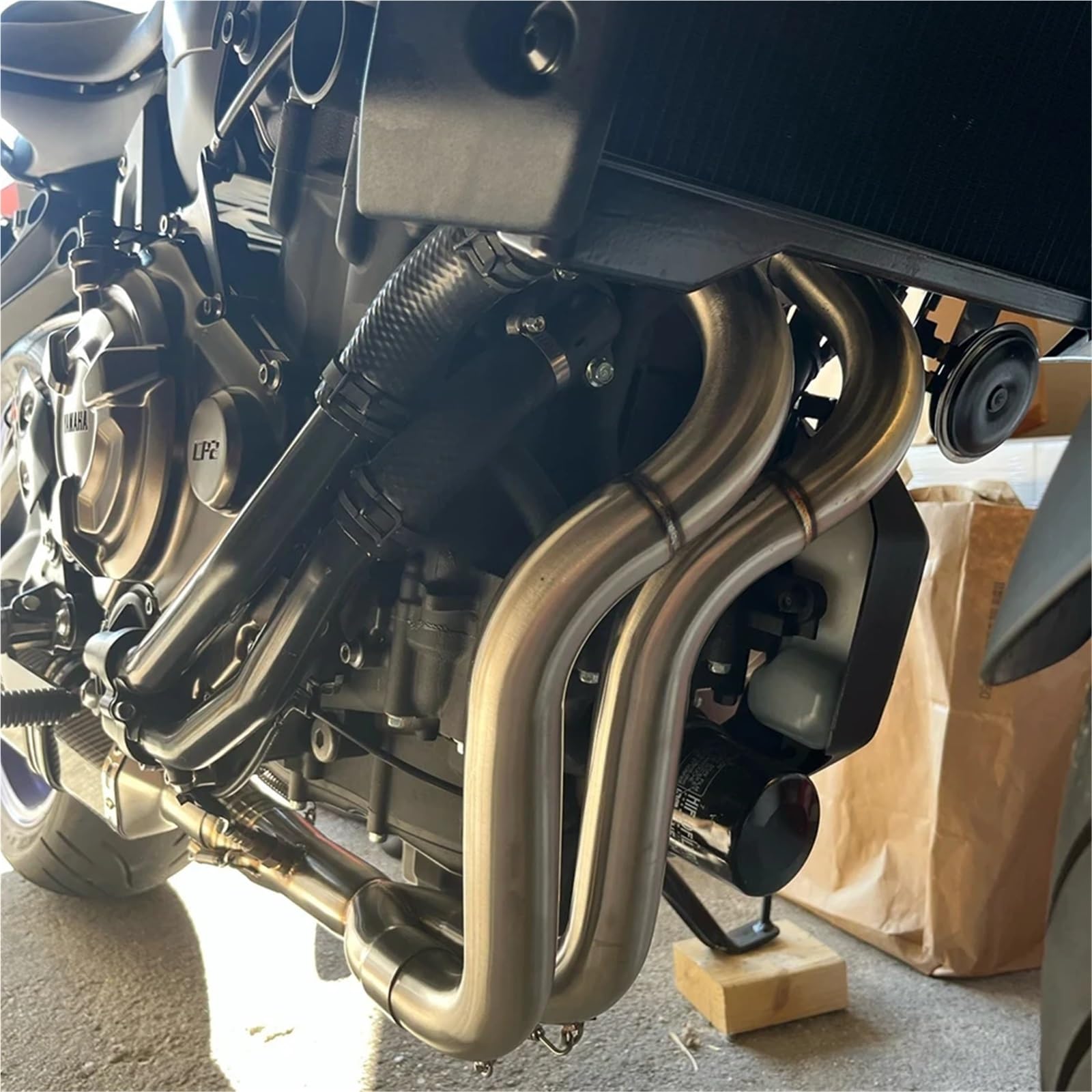 końcówka wydechu TŁUMIK WYDECHOWY MOTOCYKLOWY PEŁNY SYSTEM SLIP ON DO YAMAHA MT07 MT-07 2014-2023 Tłumik motocyklowy układ wydechowy samochodowy