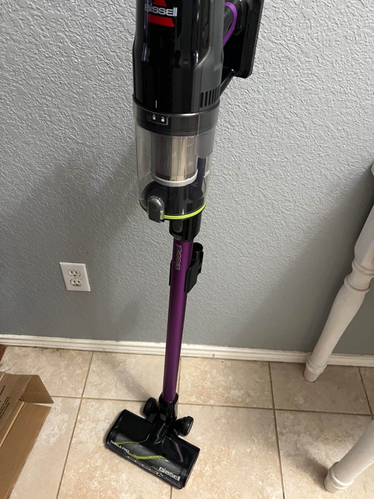 Bissell CleanView XR Pet Cordless Vacuum Cleaner photo review