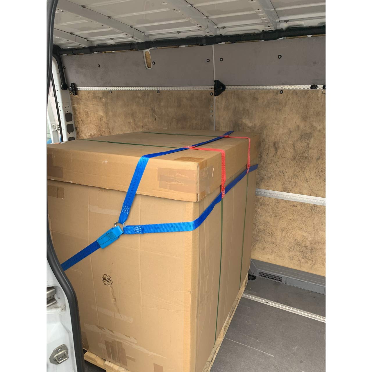 Kopflashing-Netz, 35 mm, 1000 daN, Breite 0,80/1,20 m, inkl. Ratschen Formschluss im Transporter bei Ladungssicherung