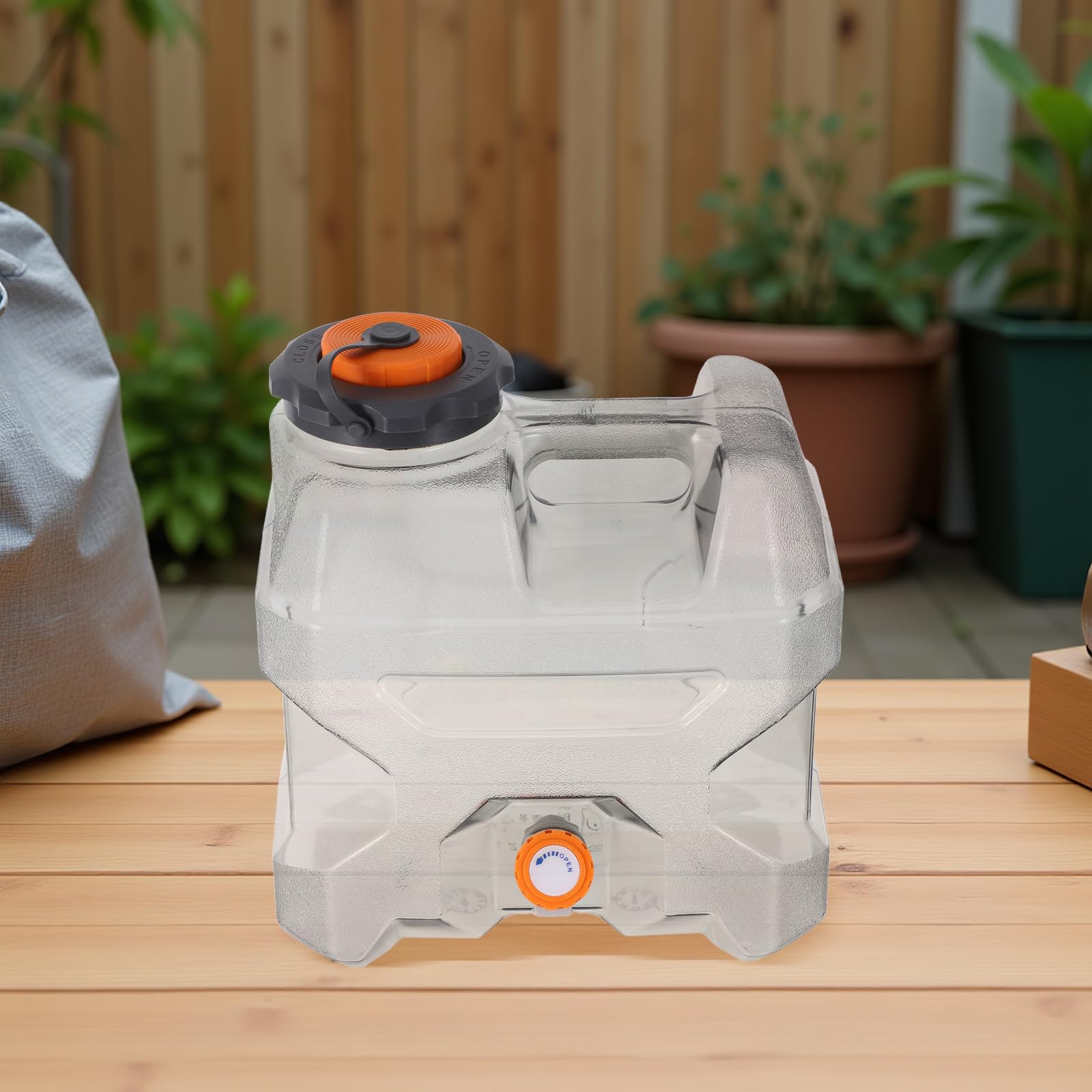 Zerodeko Tragbarer Camping Wasserbehälter 12l aus PC mit Großem Fassungsvermögen und Leichtem Design für Outdoor Wandern und Notfälle mit Praktischem Zapfhahn