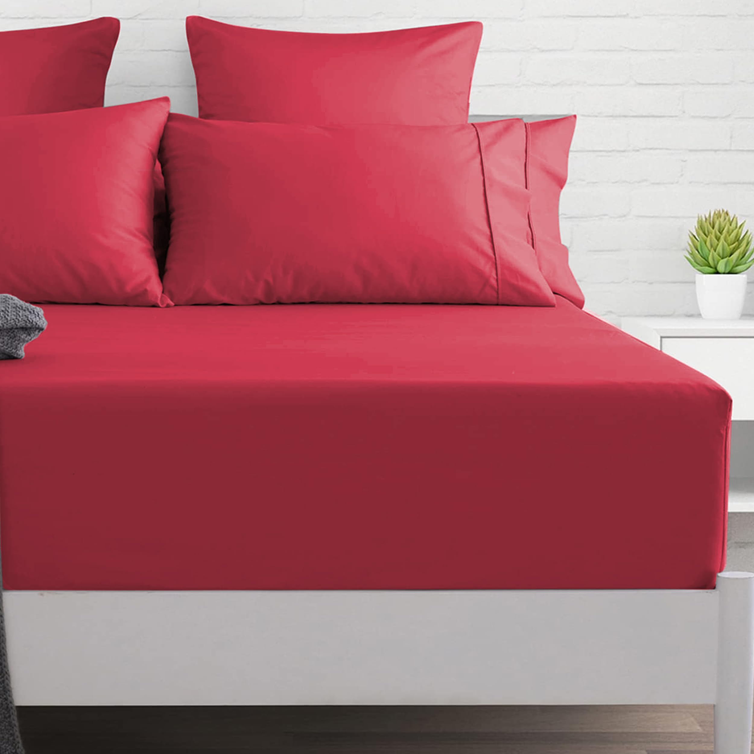 PRIME LINENS Extra Deep Fitted Sheet 40 CM Brushed Microfiber Wrinkle & Fade Resistant Bottom Sheet Soft Durable Bed Sheets (Burgundy, Single)