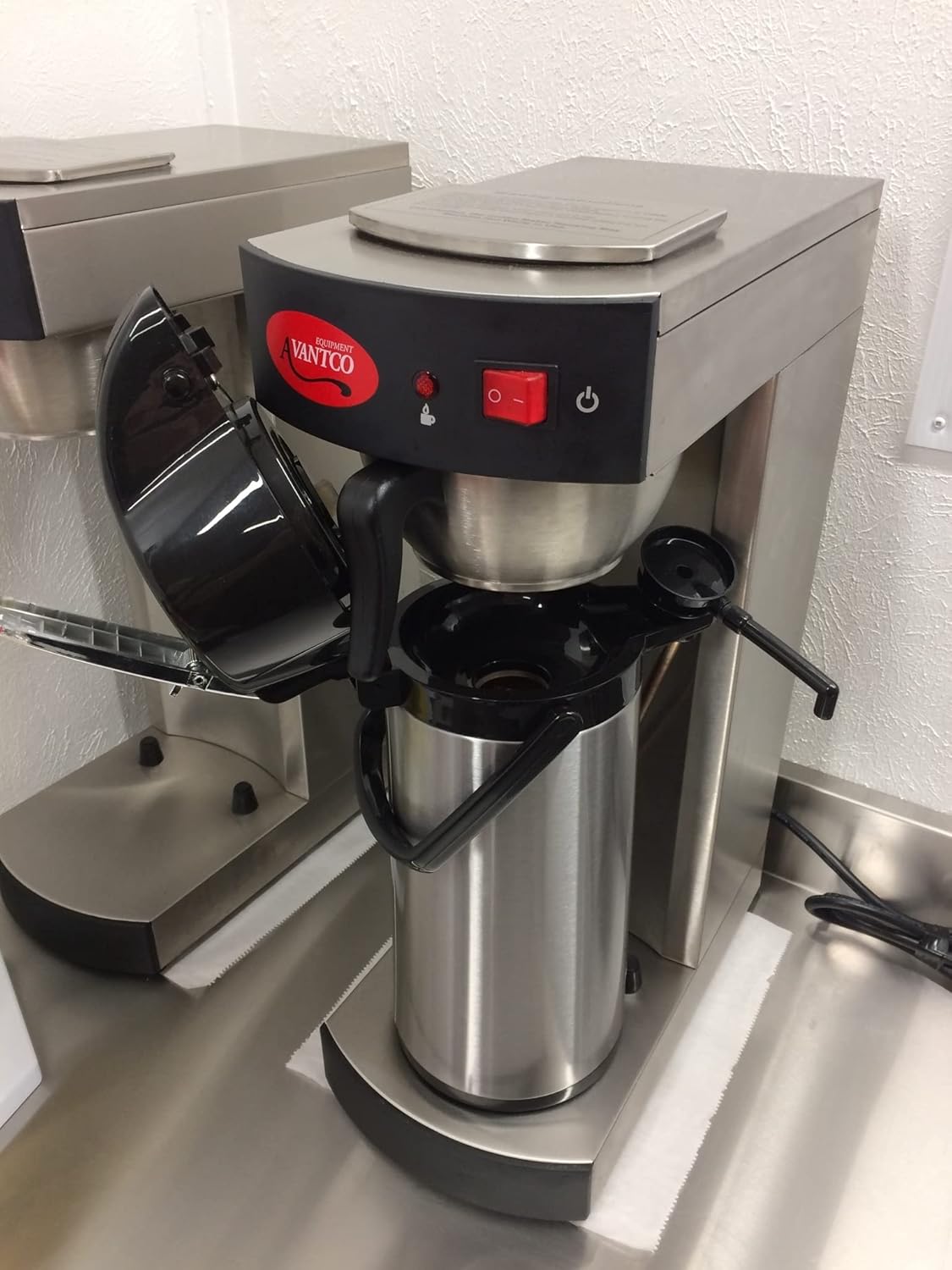 Avantco C15 Pourover Airpot Commercial Coffee Maker Brewer - 120V