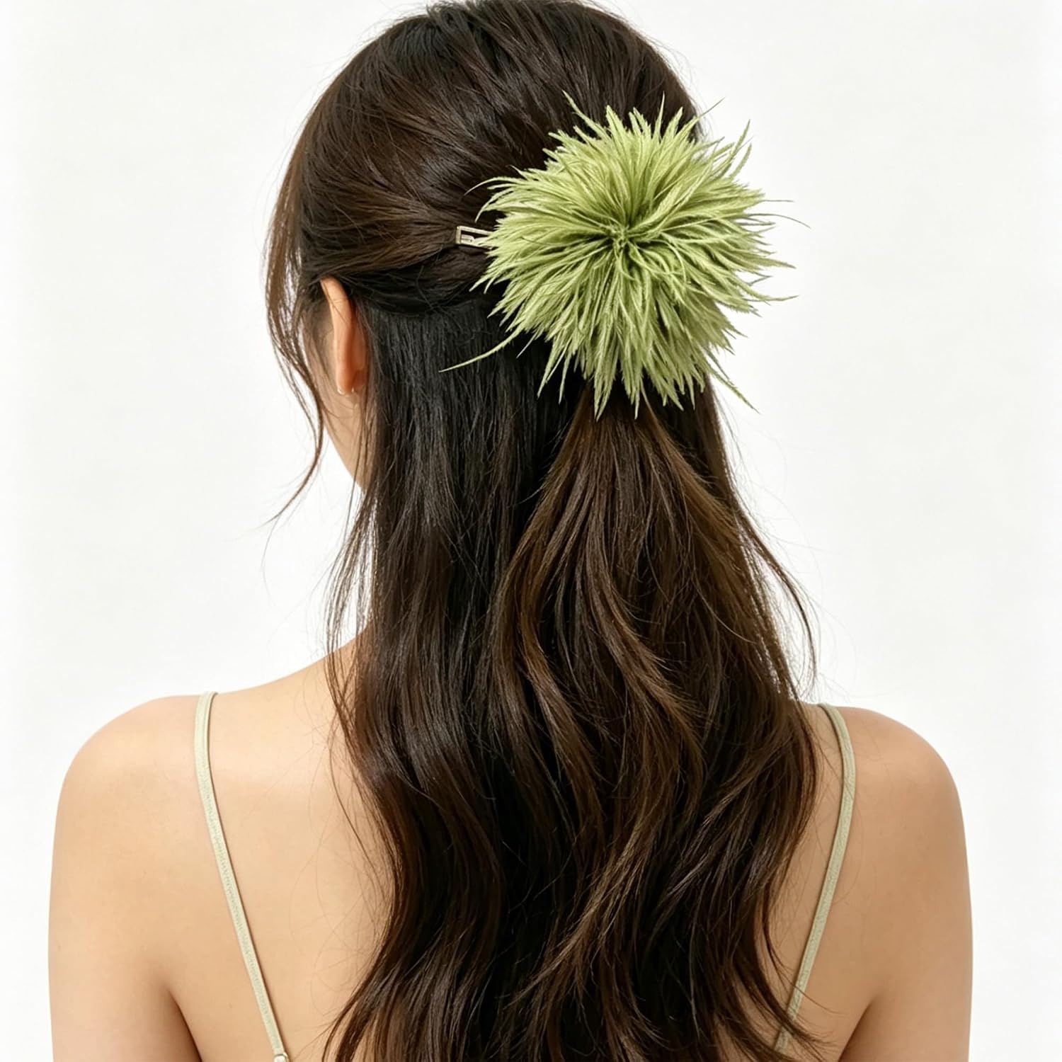 Feather Flower Brooch Pin for Women Large Floral Lapel Pins Elegant Feather Corsage Brooches Shawl Dress Suit Clothes Accessories Wedding Party Dance Banquet Fashion Jewelry