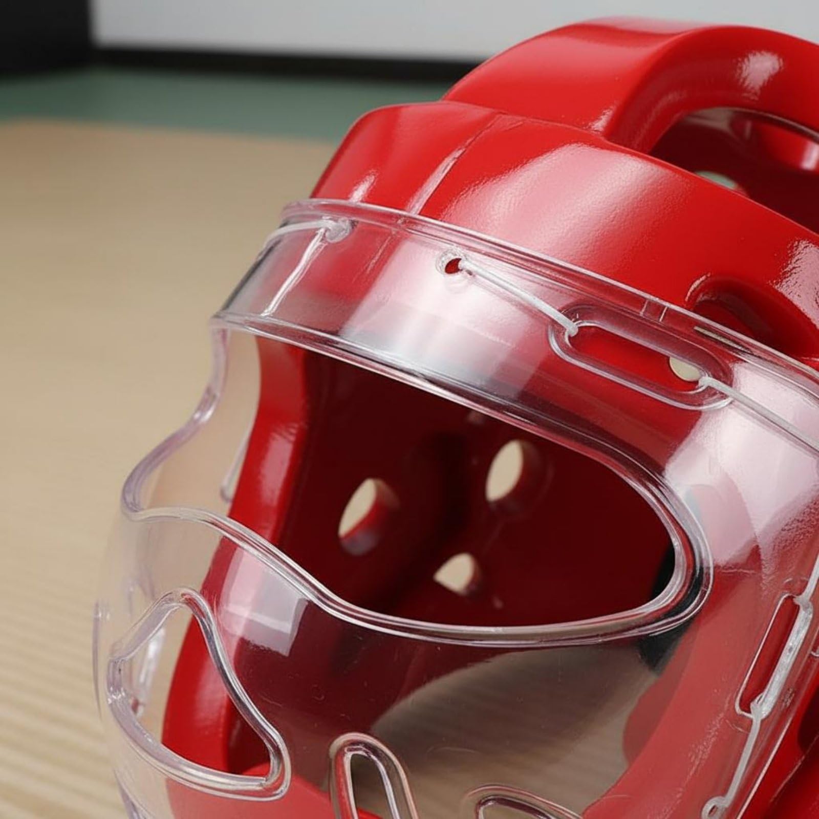 Gralara Casco Taekwondo con Maschera Integrale Paravisiera Trasparente Imbottitura Antiurto Mentoniera Elastica Stabilità Sicura Adatto per Allenamento Sparring Arti Marziali