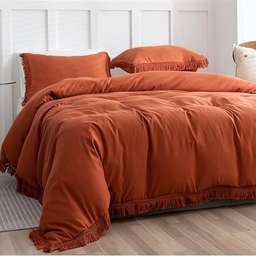 Smoofy Terracotta Duvet Cover Queen Size, 3 Pieces Bohemian Fringe Tufted Soft Tassel Microfiber Burnt Orange Duvet Cover with Zipper Closure (1 Rust Duvet Cover, 2 Pillowcases)