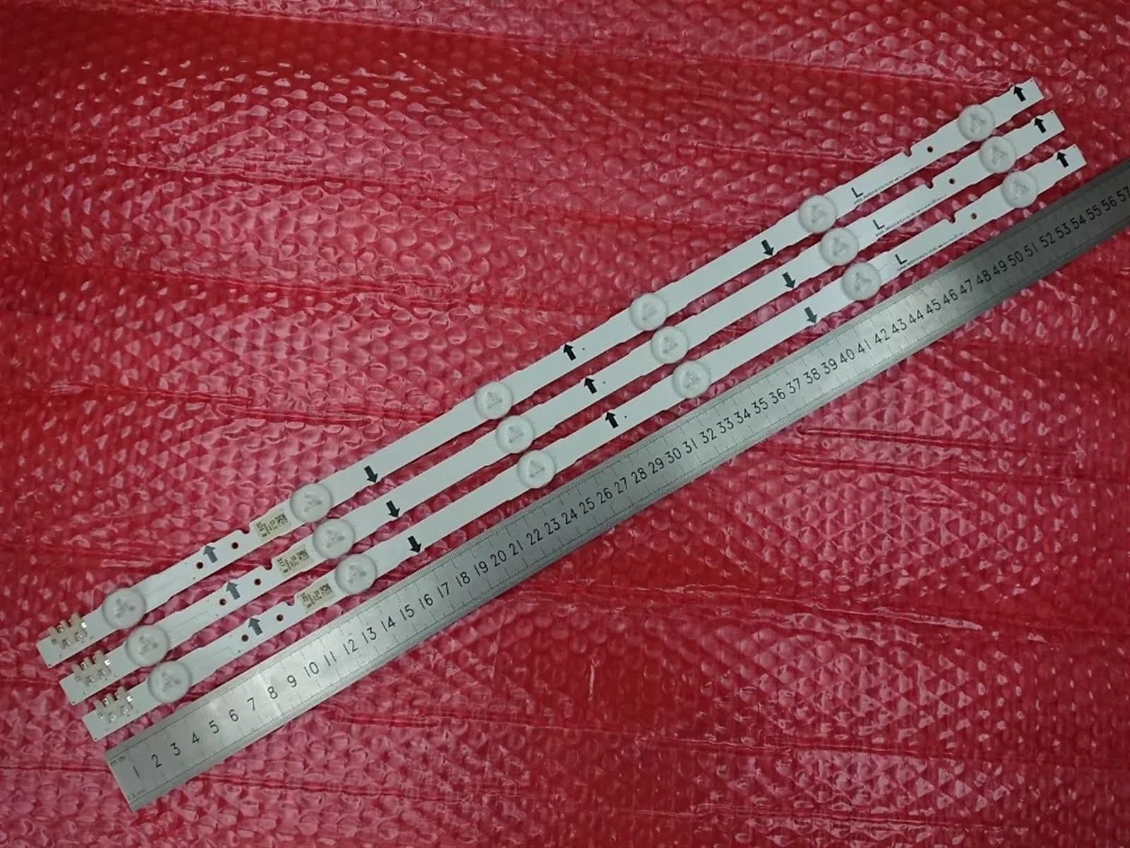 Striscia di retroilluminazione a LED Compatibile for TV UN28H4000AF UN28H4500AF 2014SVS28_3228 D4GE-280DC0-R1 LM41-00099N BN96-30440A(15 PCS for 5 TV)