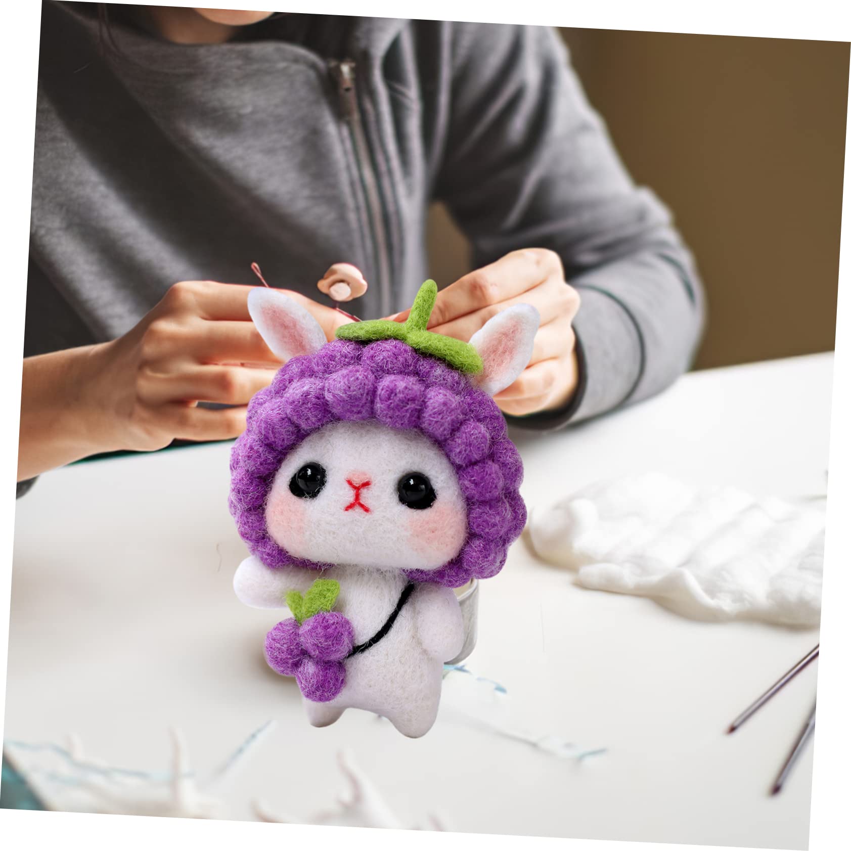 IWOWHERO DIY Felting Kit Wool Felting Kit Punch Needle for Adults and Beginners