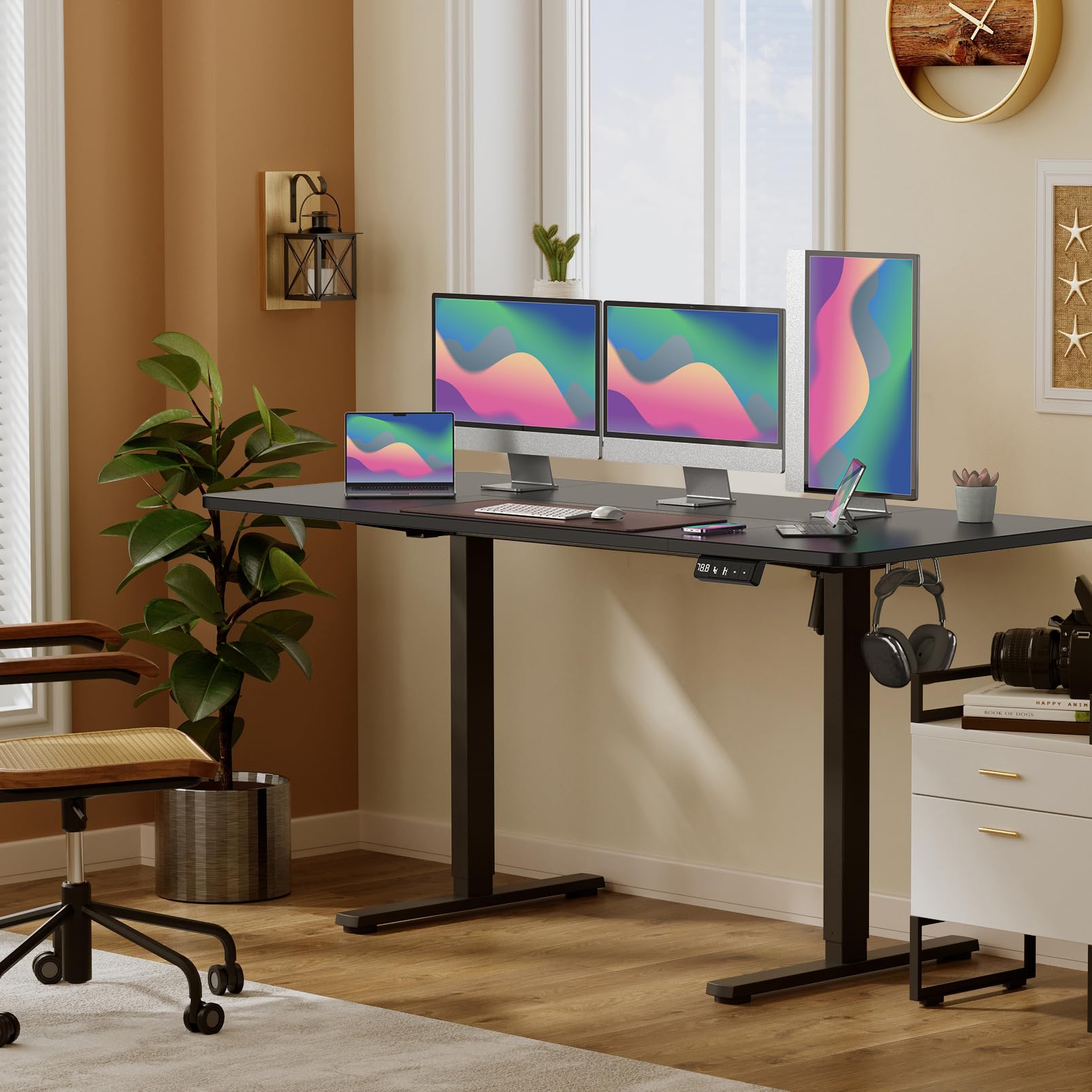 Elektrisch Höhenverstellbarer Schreibtisch 160x60cm Schreibtisch Höhenverstellbar mit Memory-Steuerung und Anti-Kollision Technologie, Rollen, Spleißbrett, Schwarz Rahmen/Schwarz Tischplatte