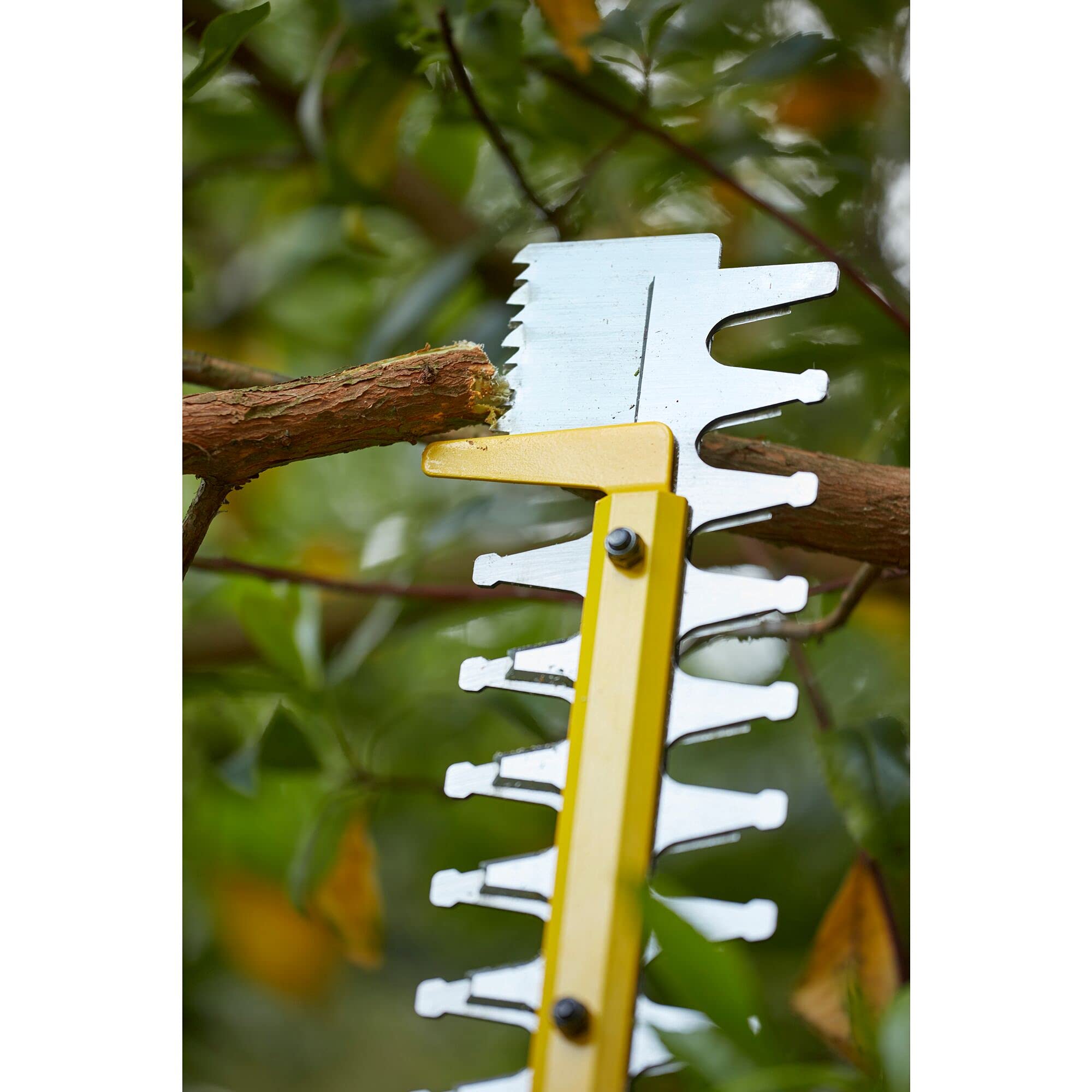 STANLEY FATMAX Heckenschere mit Lithium-Akku, Klingenlänge 55 cm, ergonomischer Griff 18 V 4,0 Ah, SFMCHT855M1-QW