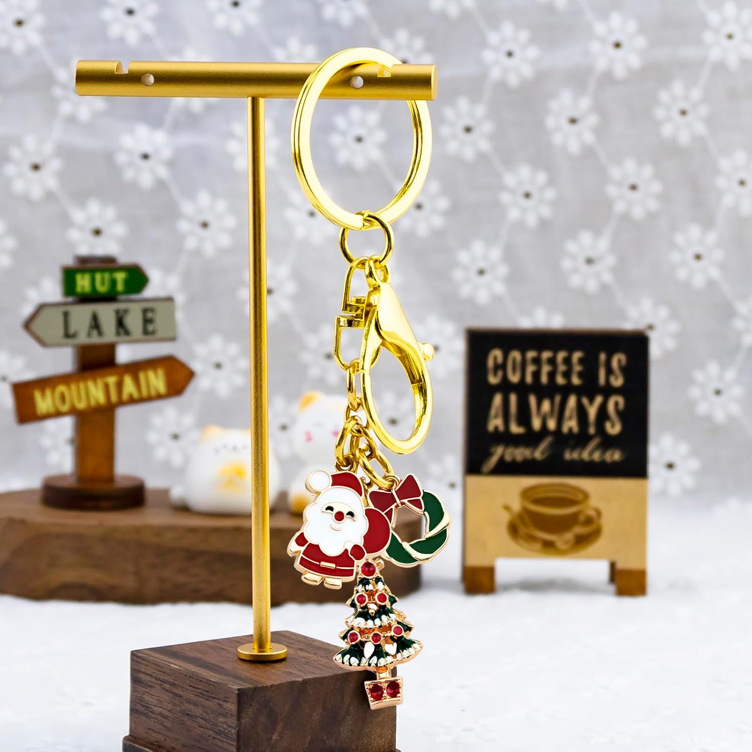 Christmas Keychain Christmas Bag Charm Christmass Purse Charms Stocking Stuffers for Friends Sister Coworkers Womens Diamond Art Christmass Ornaments - Image 7