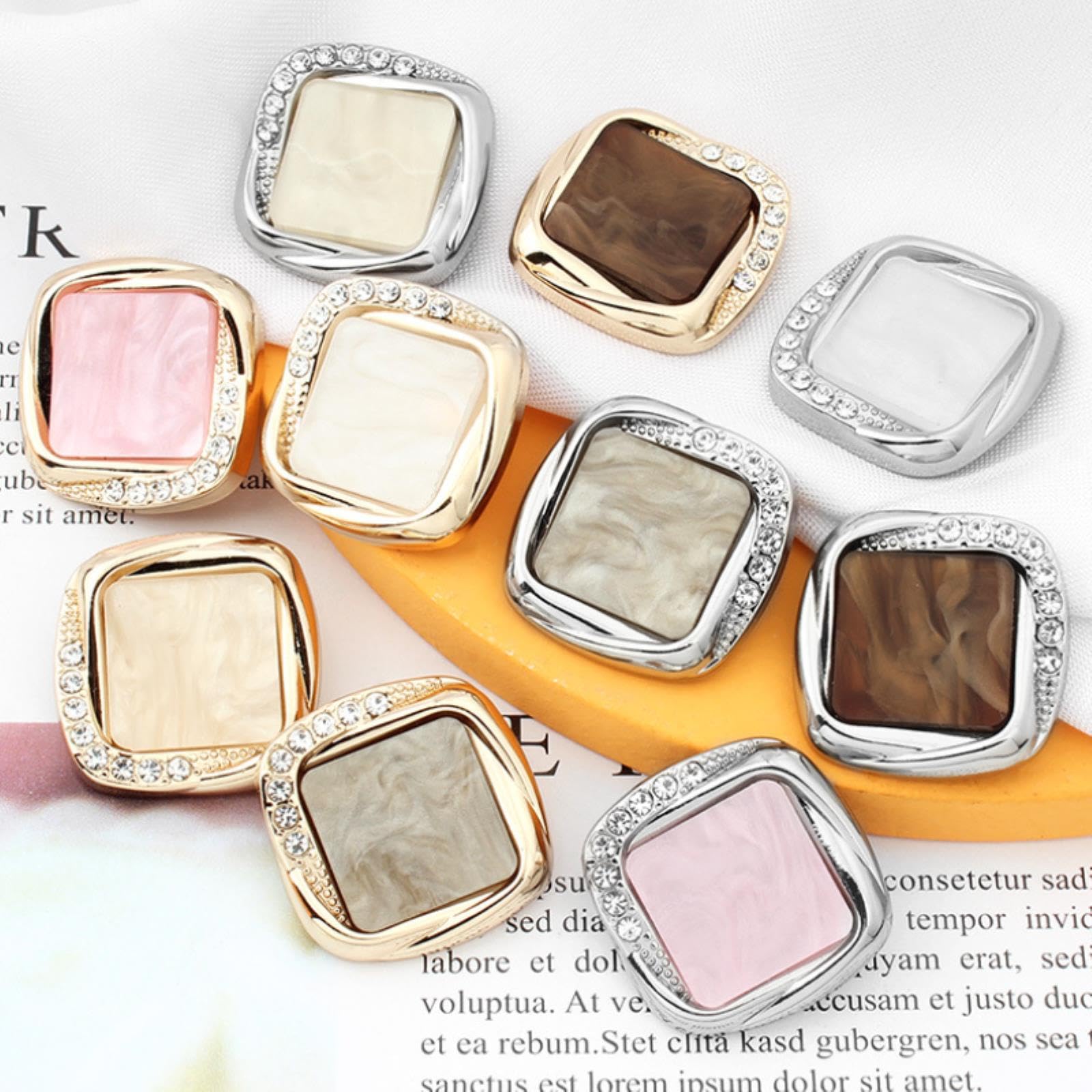 bottoni vintage, Bottoni in metallo con gambo quadrato e strass da 20/23/25 mm for cucito fai te, abbigliamento, cappotti, maglioni, cardigan, bottoni grandi, accessori(Silver Framed Beige,20mm 2pcs)