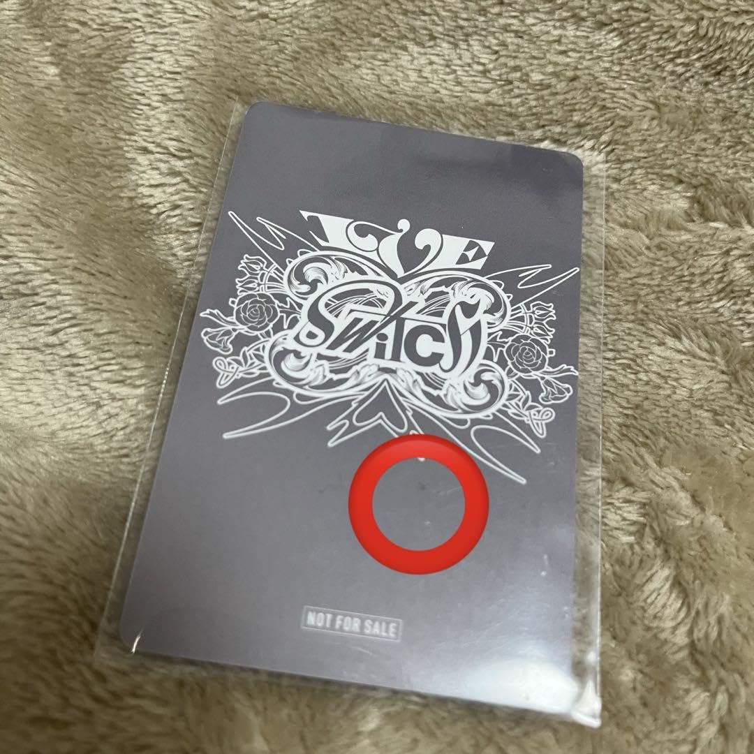 Amazon.co.jp: IVE オフイベ トレカ SWITCH 会場限定 東京 819 レイ ①