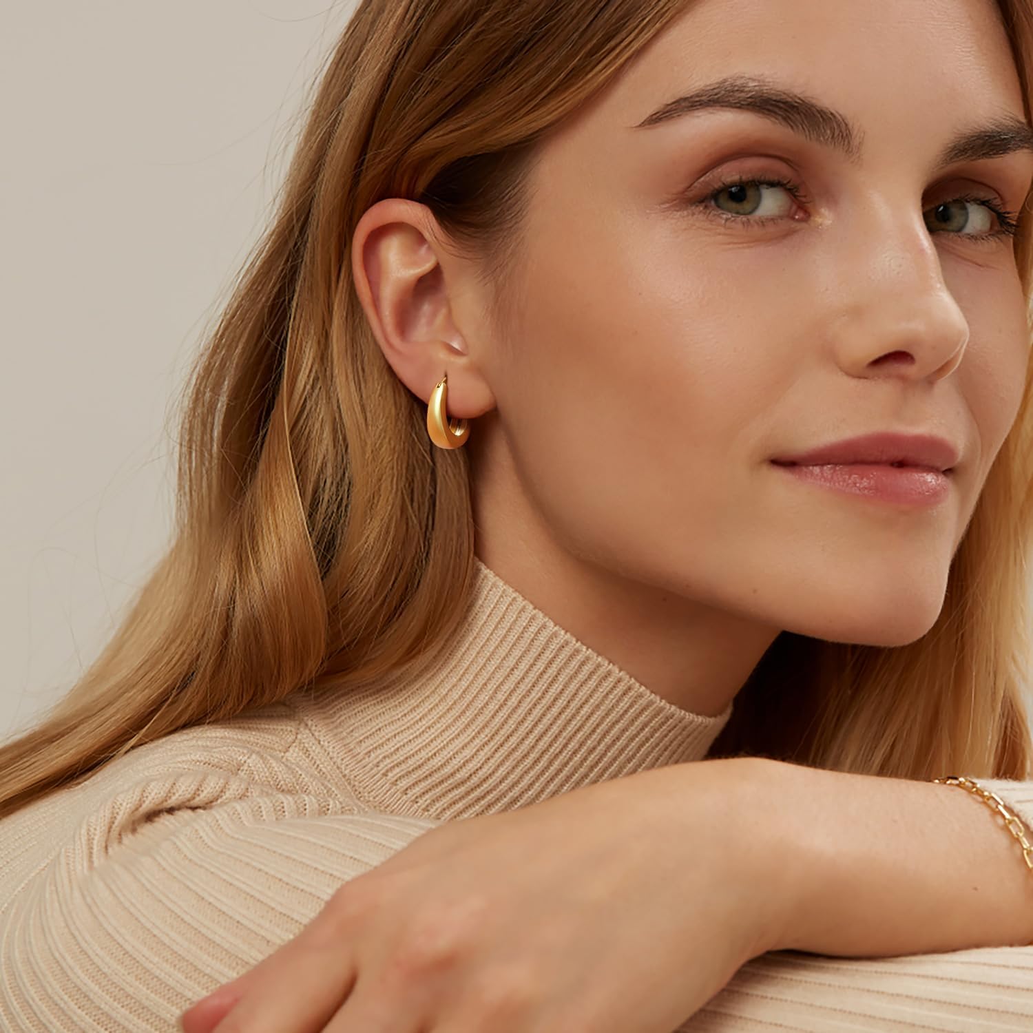 ESSIE ODILA 14K Gold Hoop Earrings for Women 14K Gold Earrings for Women Gold Hoops Earring for Womens Hoop Graceful U-Shaped Design Hoops Earring for Womens 23mm