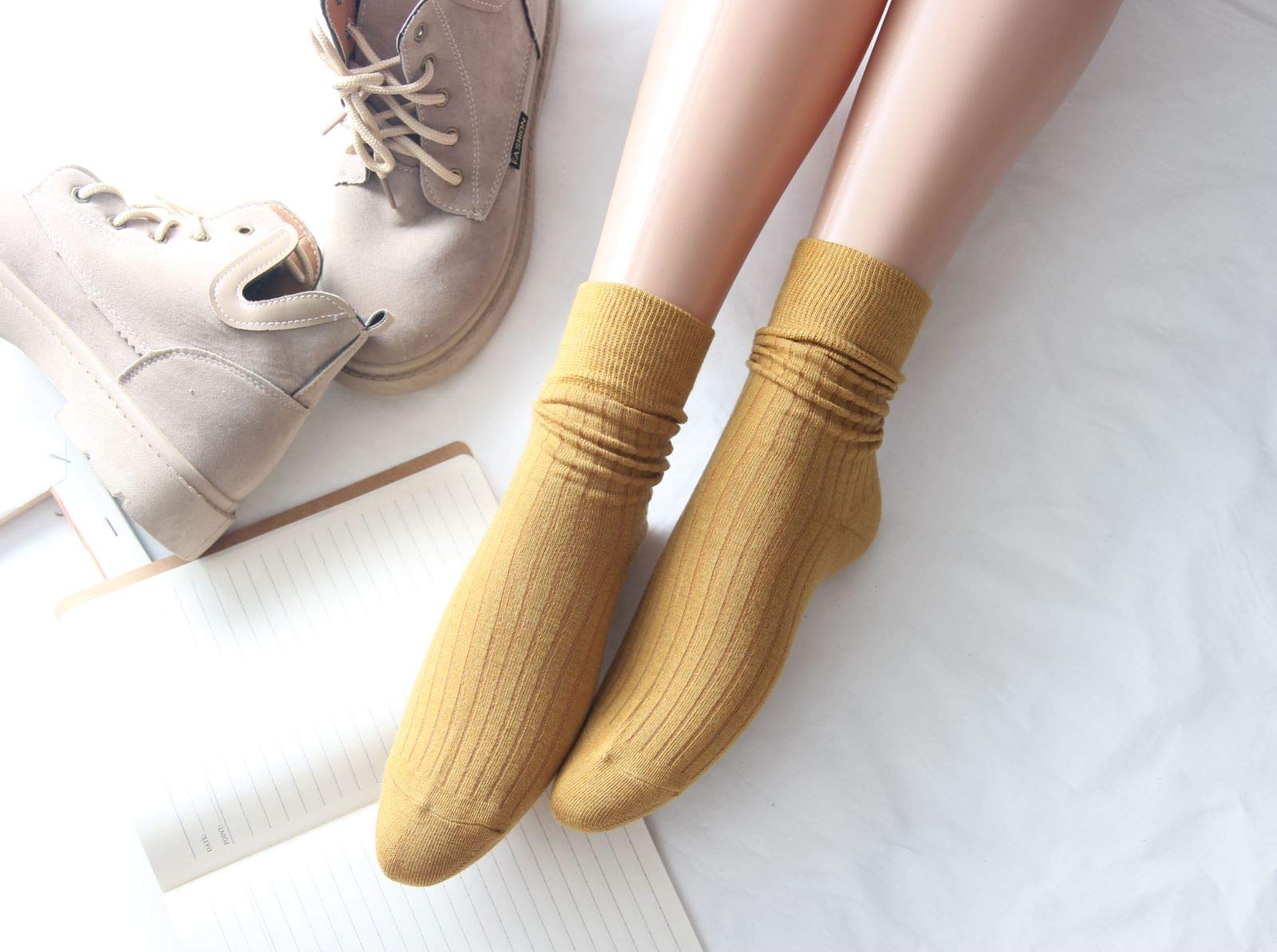 Chaussettes 10 paires chaussettes femme en coton de couleur pure Taille 34-40 Chaussettes confortables et respirantes pour l'hiver et l'automne