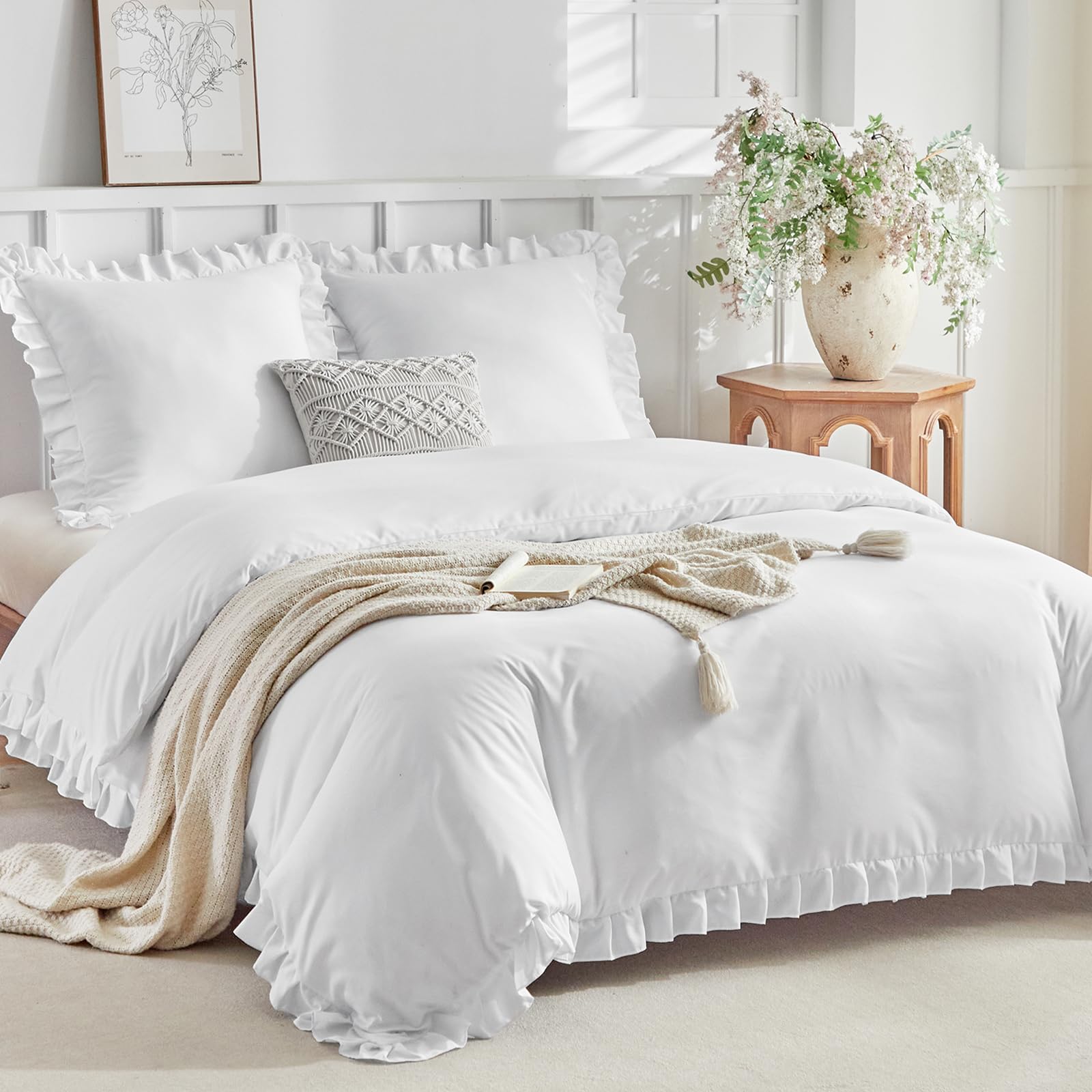 Lekesky Bed Linen 135 x 200 cm, White, Ruffle Bed Linen 135 x 200 cm, 2-Piece Girls' Microfibre Bed Linen Flowers with Zip and Pillowcases 80 x 80 cm โ image 1