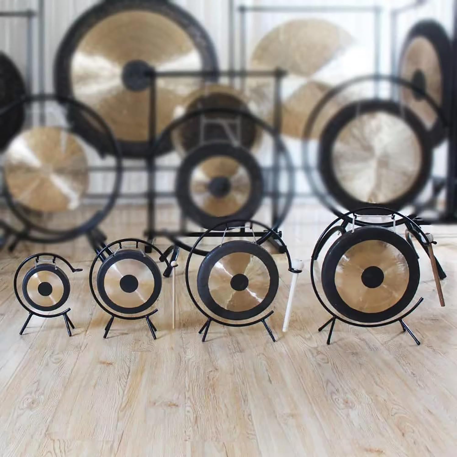 Gong cinese con supporto e battitore, 45 cm fatto a mano in bronzo, tono liscio, ottimo suono per orchestra sinfonica, perfetto per musica e meditazione