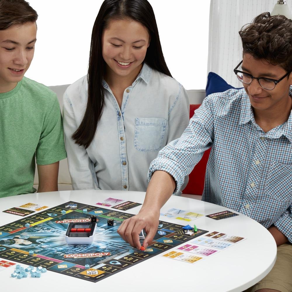 Hasbro Gaming B6677156 - Monopoly Banking Ultra österr. Version Familienspiel