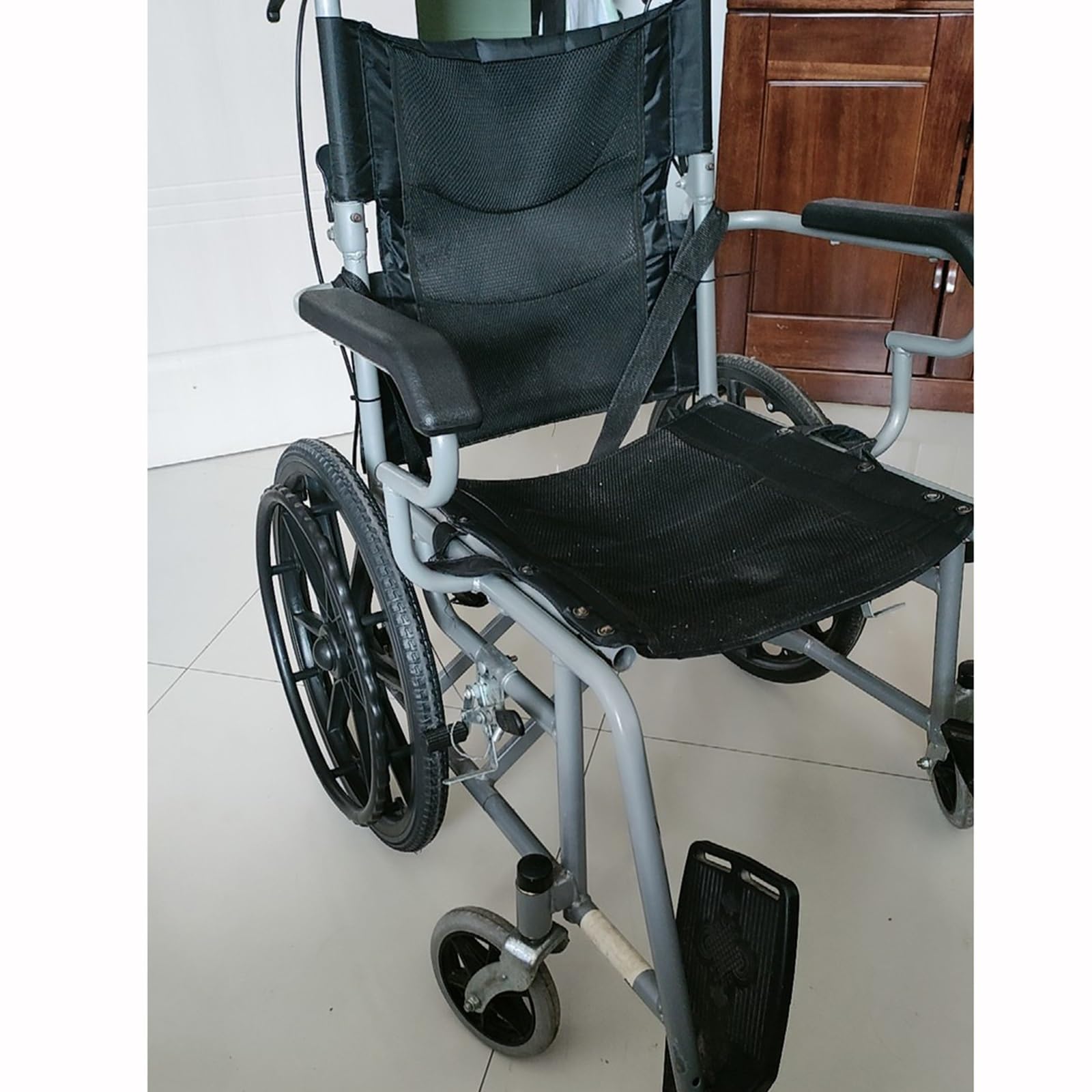 Ruedas traseras for silla de ruedas de 20, 22 y 24 pulgadas, llantas sólidas, ruedas integradas, seguras y duraderas(22 inches)
