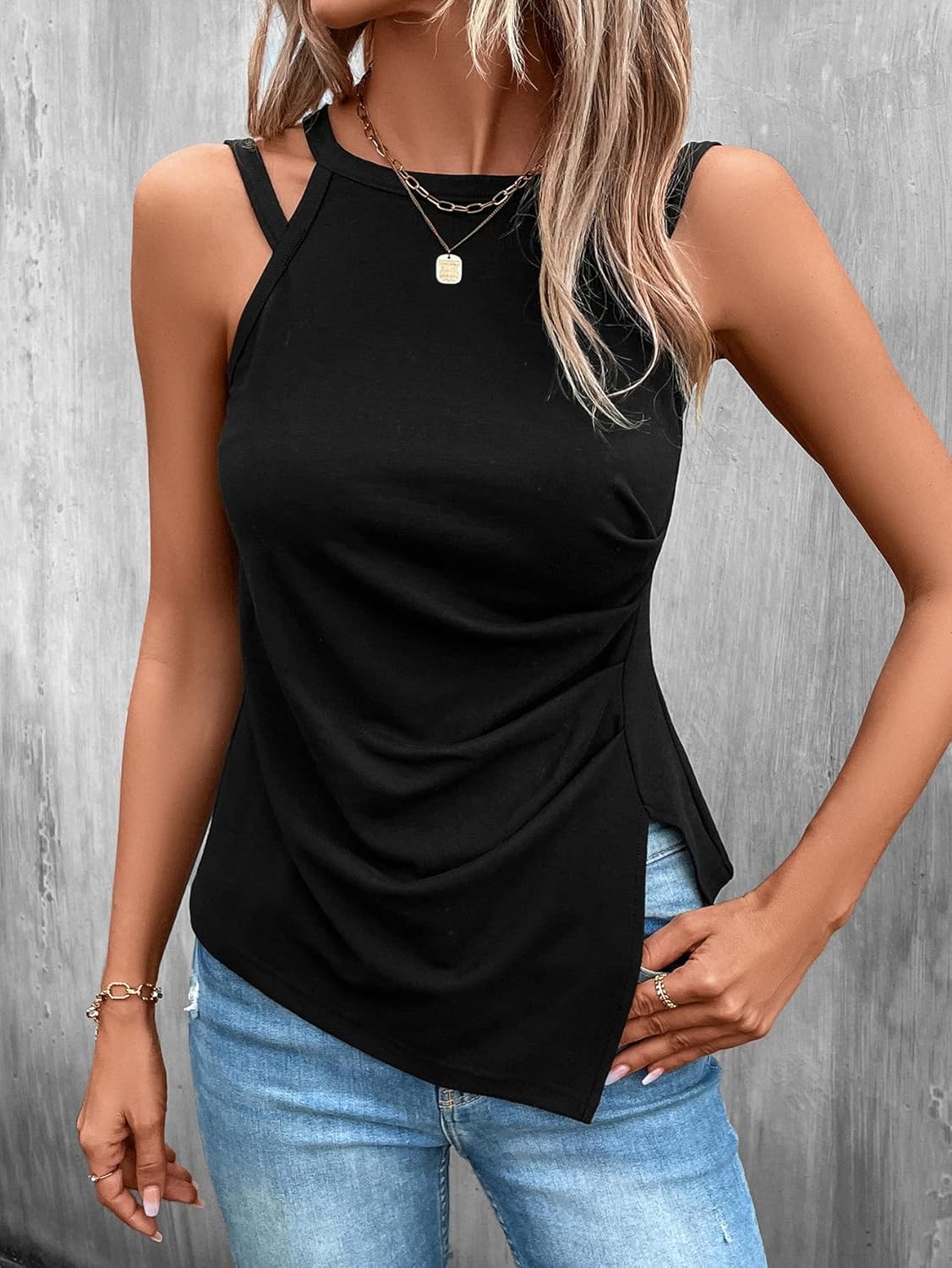 WDIRARA Women's Cut Out Ruched Split Side Sleeveless Asymmetrical Hem Halter Top - Image 4