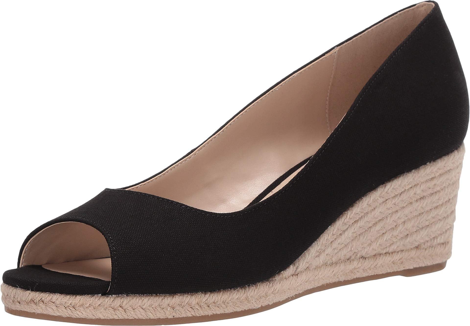 Bandolino Women's Wedge Sandal