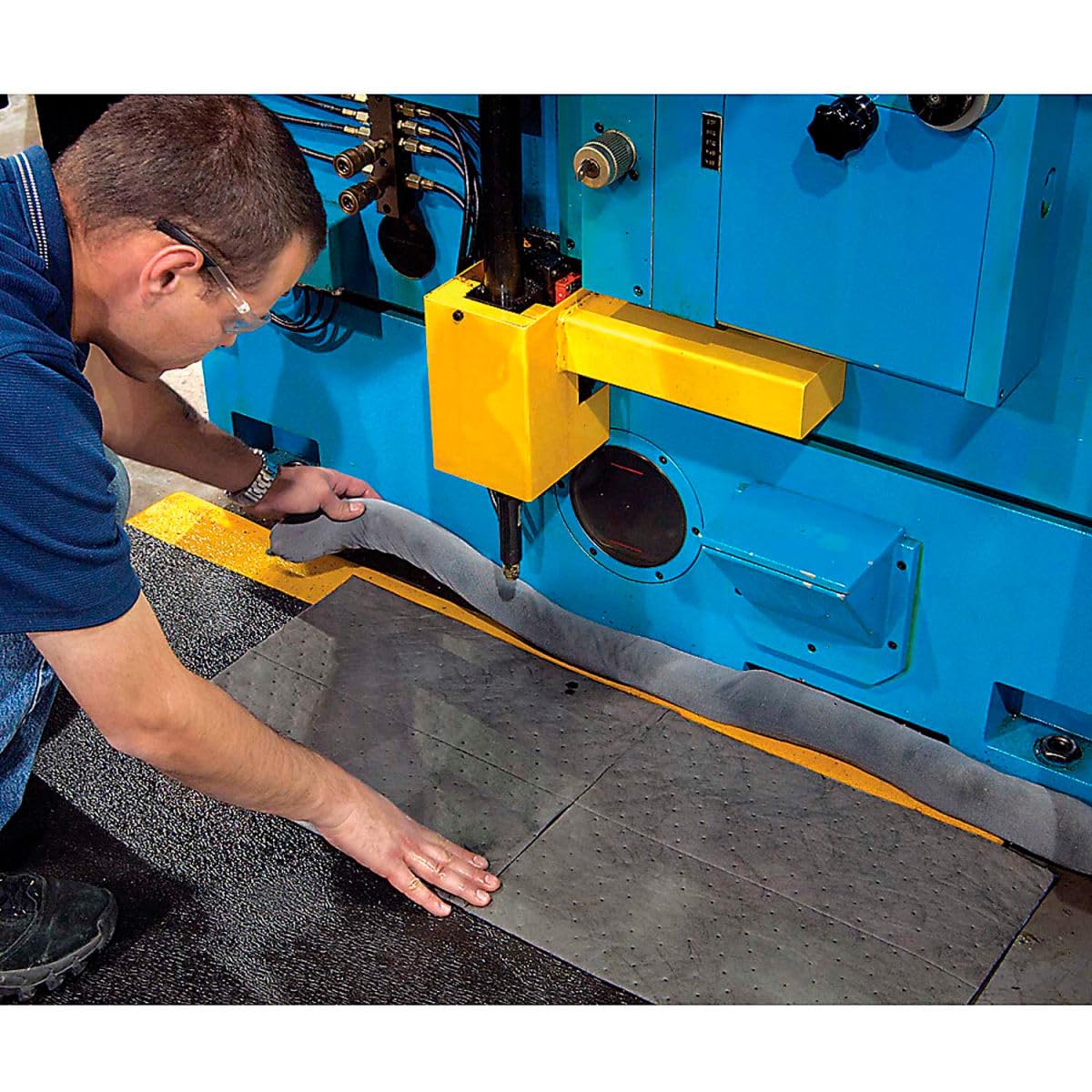 Evolution Sorbent Product 7695900 15 in. Universal Sorbents