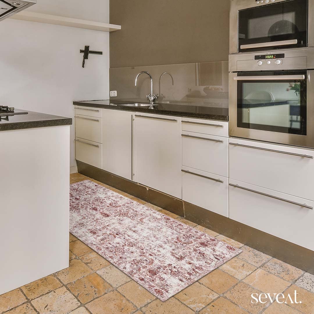 Seveat 2.6 Ã— 7 ft Vintage Runner Rug, Persian Style Mat, Machine Washable, Foldable, Medium Pile, Non-Slip, and Stain Resistant Retro Runner Rugs for Entryway, Hallway, and Kitchen (Brown)