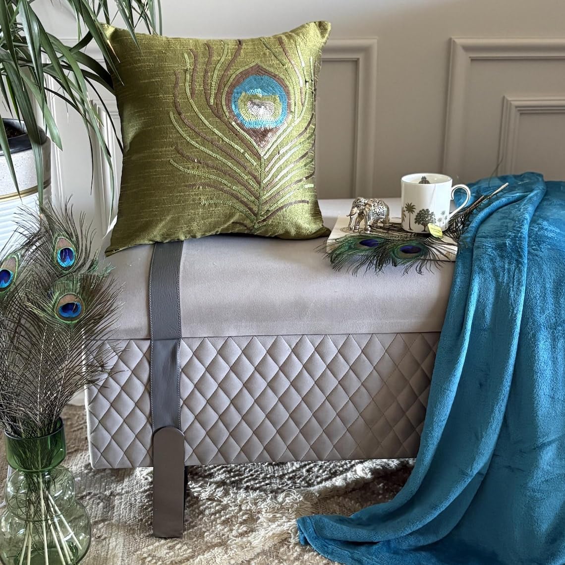 The HomeCentric Cushion Cover for Chair, Green Decorative Throw Pillows for Couch 16x16 inch (40x40 cm) Silk Pillowcase with Zipper, Birds, Peacock Feather, Art Deco Toss - Green Peacock Feather