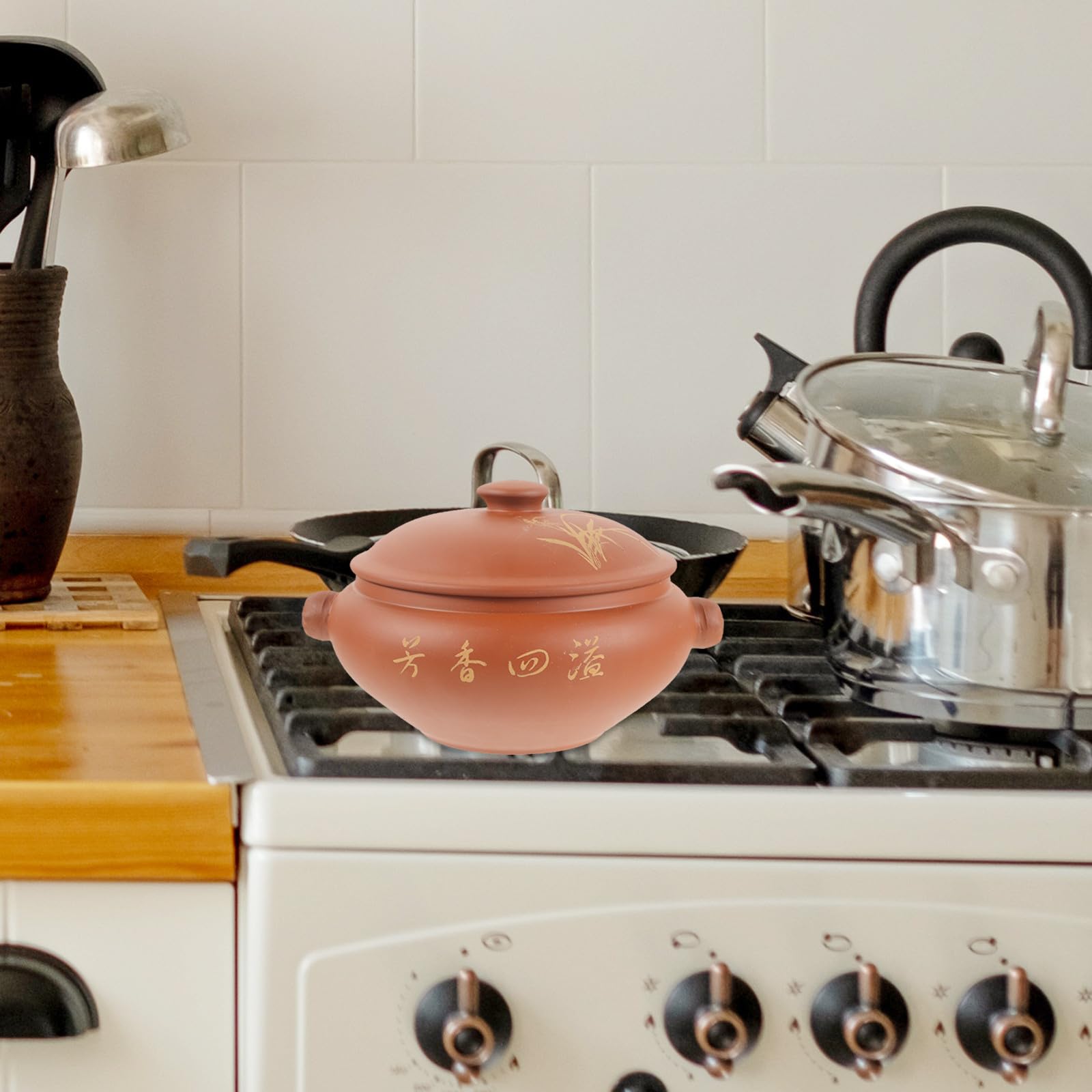 Vielseitiger Dampfgarer aus brauner Keramik mit glatter Oberfläche und eleganter Optik, Suppentopf zum schonenden von Hühnchen und Suppe in der Küche