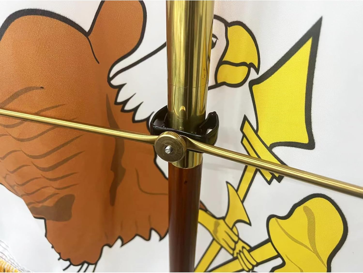 FRF FLAG Indoor Flagpole Spreader (Gold) 2 PCS, Arm Length 18 Inches, The Flag Spreader Will fit Poles 1 1/8" - 1 3/8" in Diameter