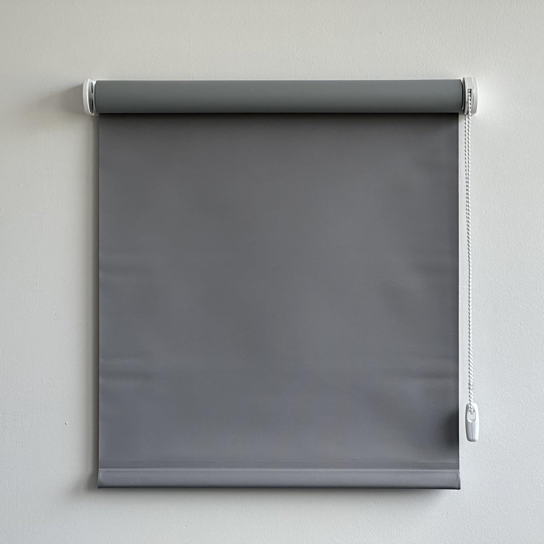 Store enrouleur occultant haut de gamme gris moderne 120 cm x 190 cm