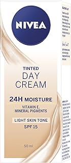 Nivea Visage Daily Essentials Tinted Moisturising Day Cream Natural SPF 15 (50ml)