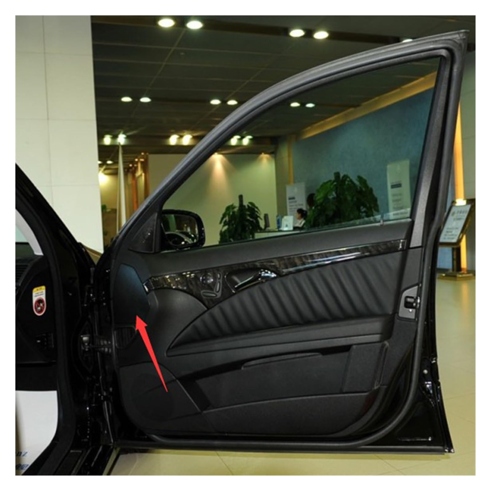 Pannello Rivestimento Portiera Anteriore Per Mercedes Classe E W211 2003-2008 - ABS E Policarbonato