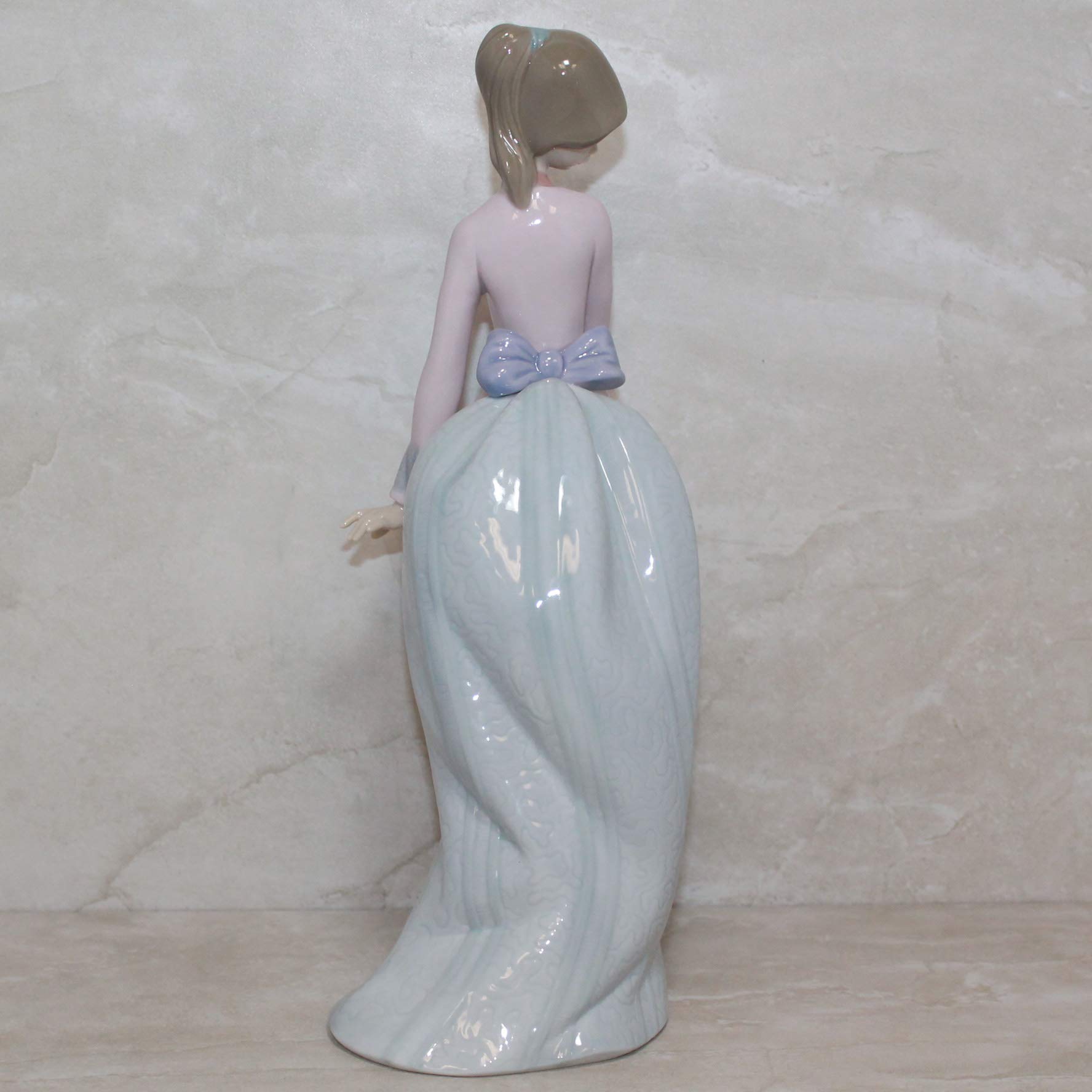 Amazon.com: Lladro Basket of Love Figurine Glazed : Home & Kitchen