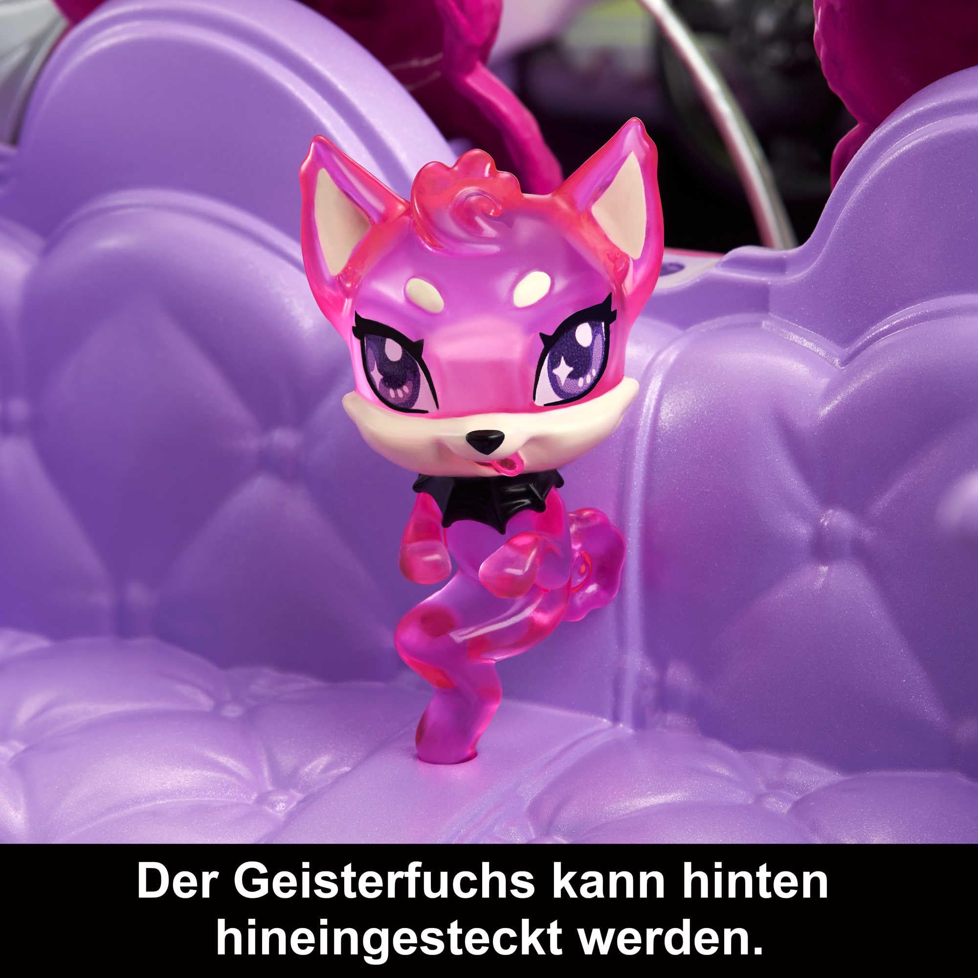 Monster High Ghoul Mobile - Lilafarbenes Cabrio mit schillernden Spinnennetzen, plüschigem Innenraum und Eiskühler in Sargform, Platz für 4 Puppen, Puppen Nicht enthalten, HHK63