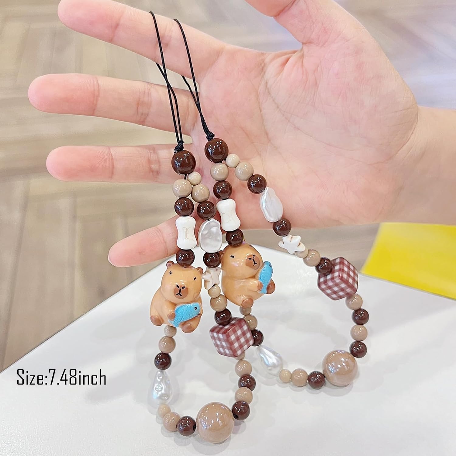 Cute Capybara Phone Charm Lanyard, Capybara Keychain Y2K Phone, Beaded Wrist Strap, Universal Cell Phone Accessory with Decorative Beads.