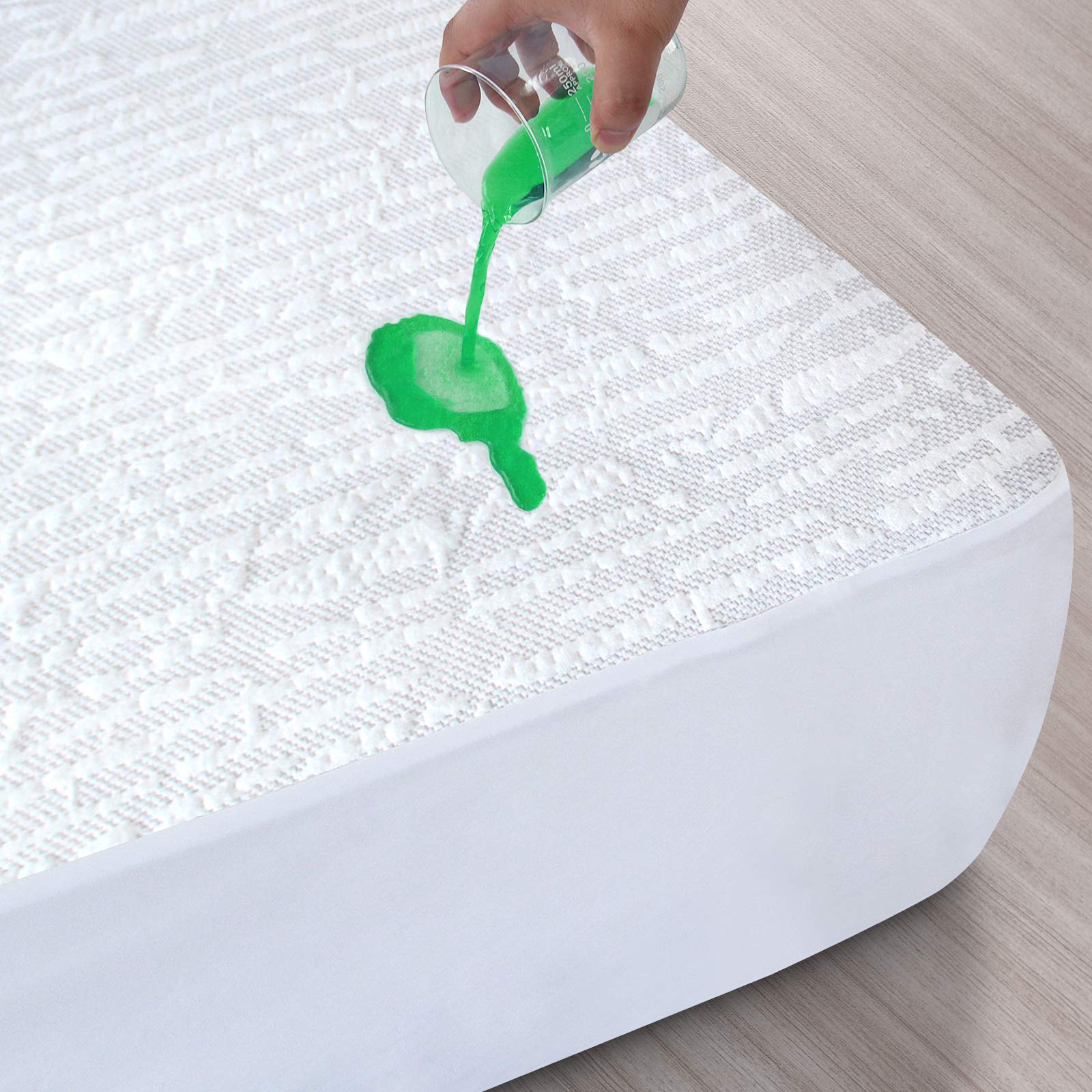 Twin Mattress Protector Waterproof Ultra Soft Viscose 3D Air Fabric Mattress Pad Cover Twin Fitted Up to 14